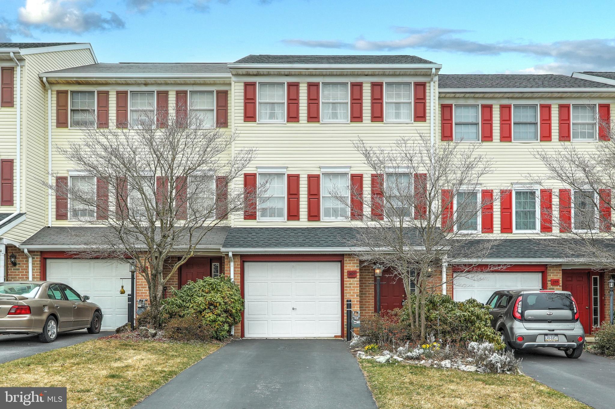 WOODMONT ESTATES - Residential