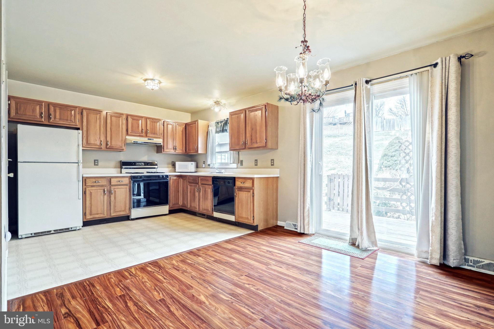 WOODMONT ESTATES - Residential