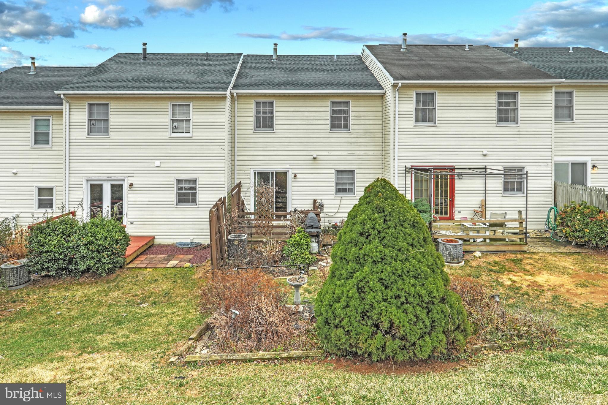 WOODMONT ESTATES - Residential