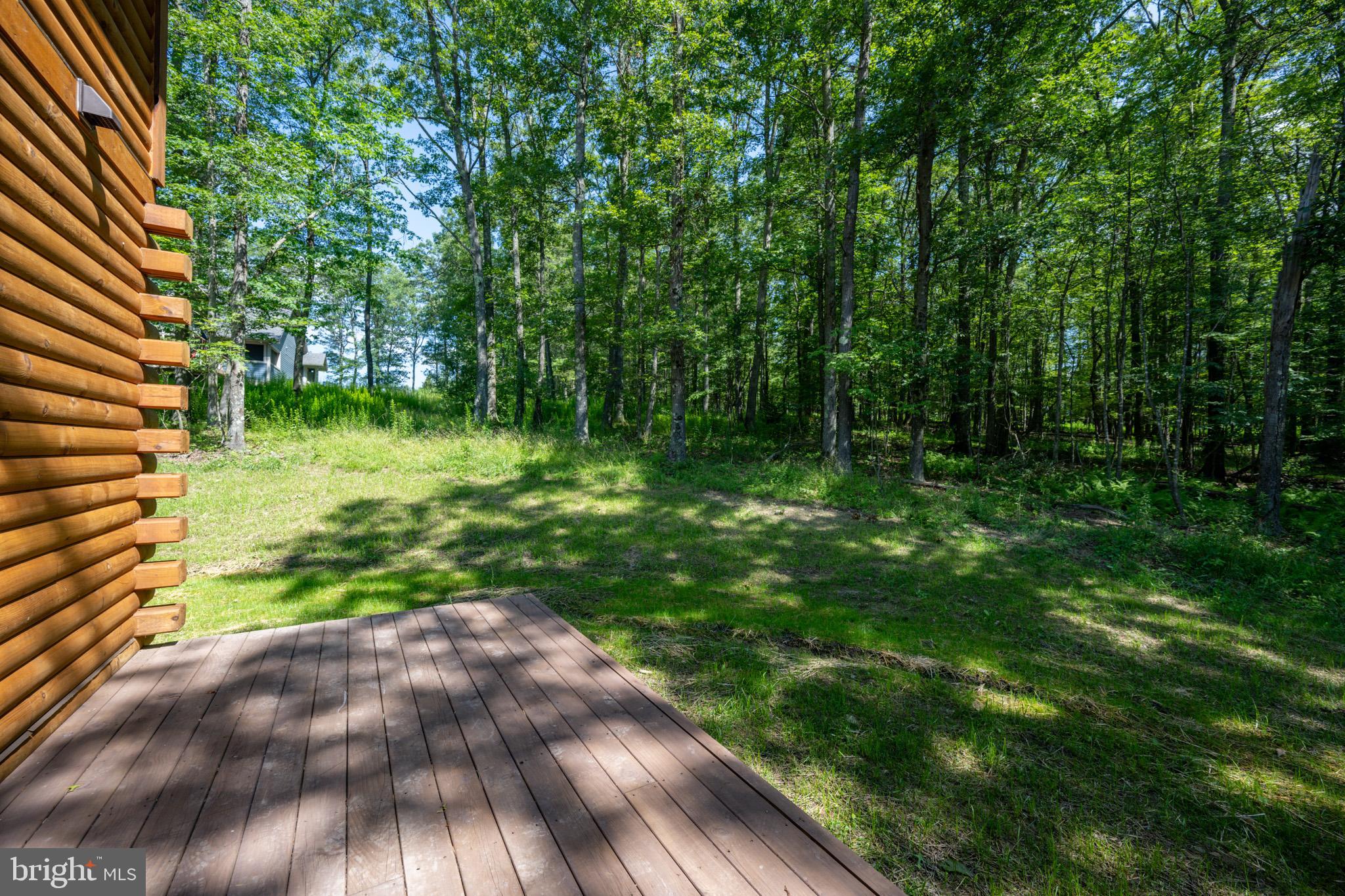 DEEP CREEK ESTATES - Residential