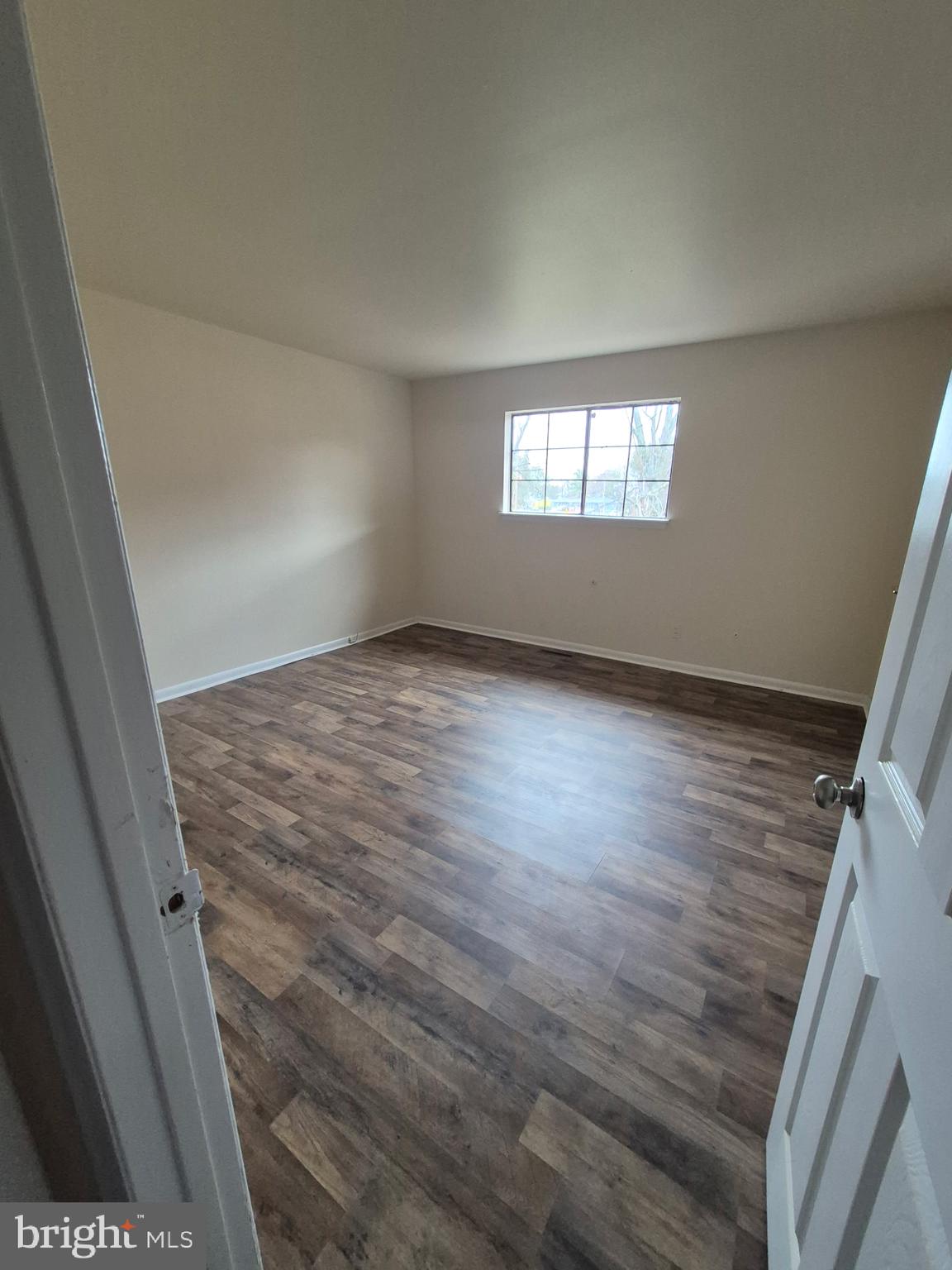 COLONY SQUARE - Residential