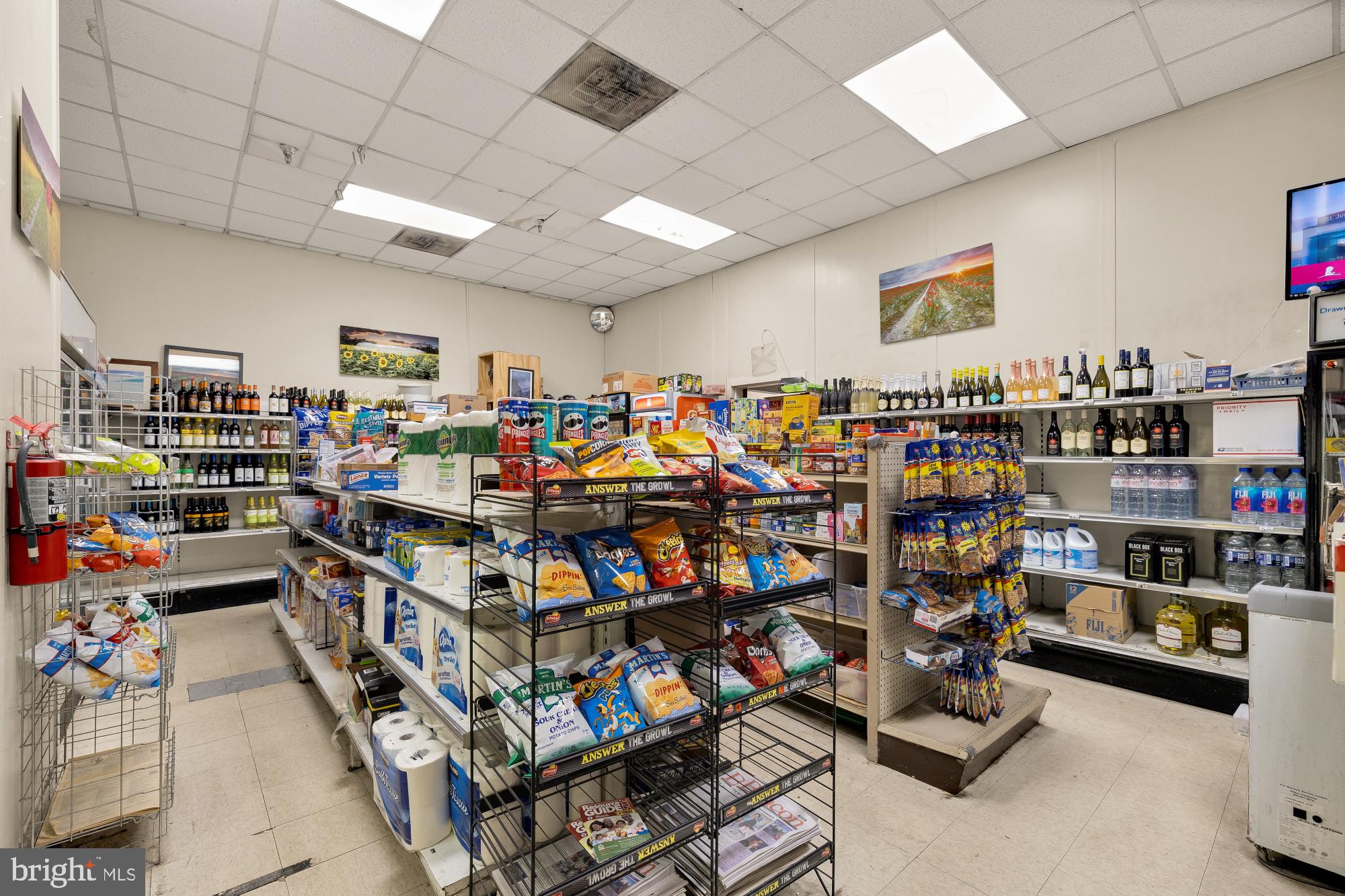 FRIENDSHIP HEIGHTS - Residential Lease