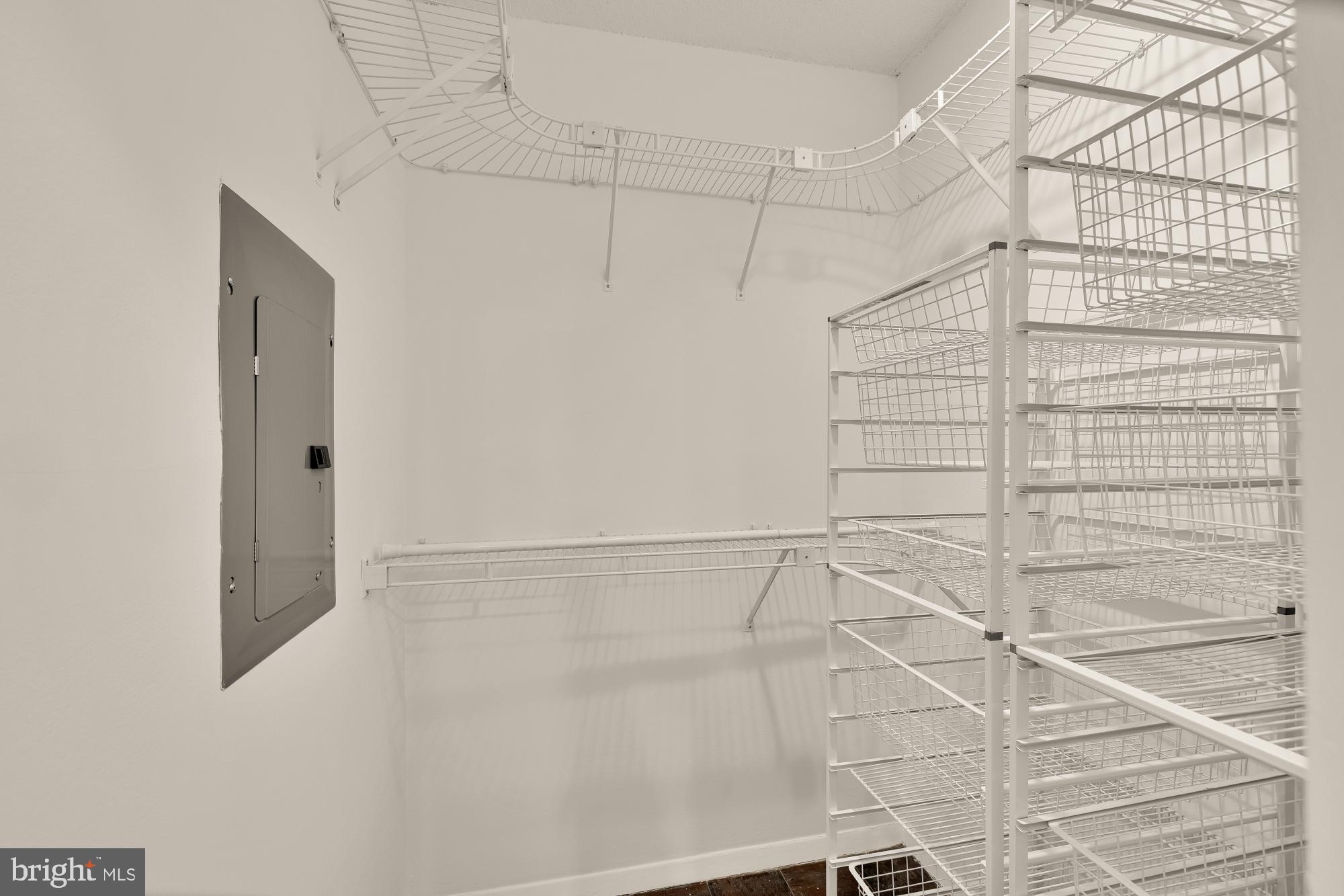 FRIENDSHIP HEIGHTS - Residential Lease