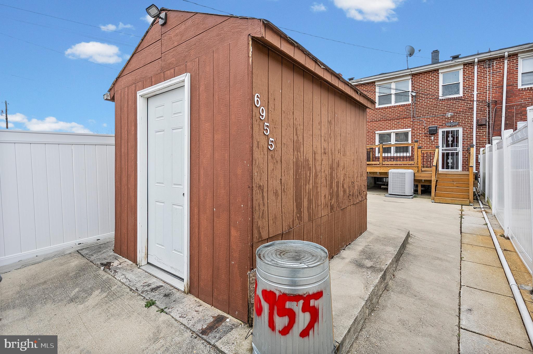 MILBROOK - Residential