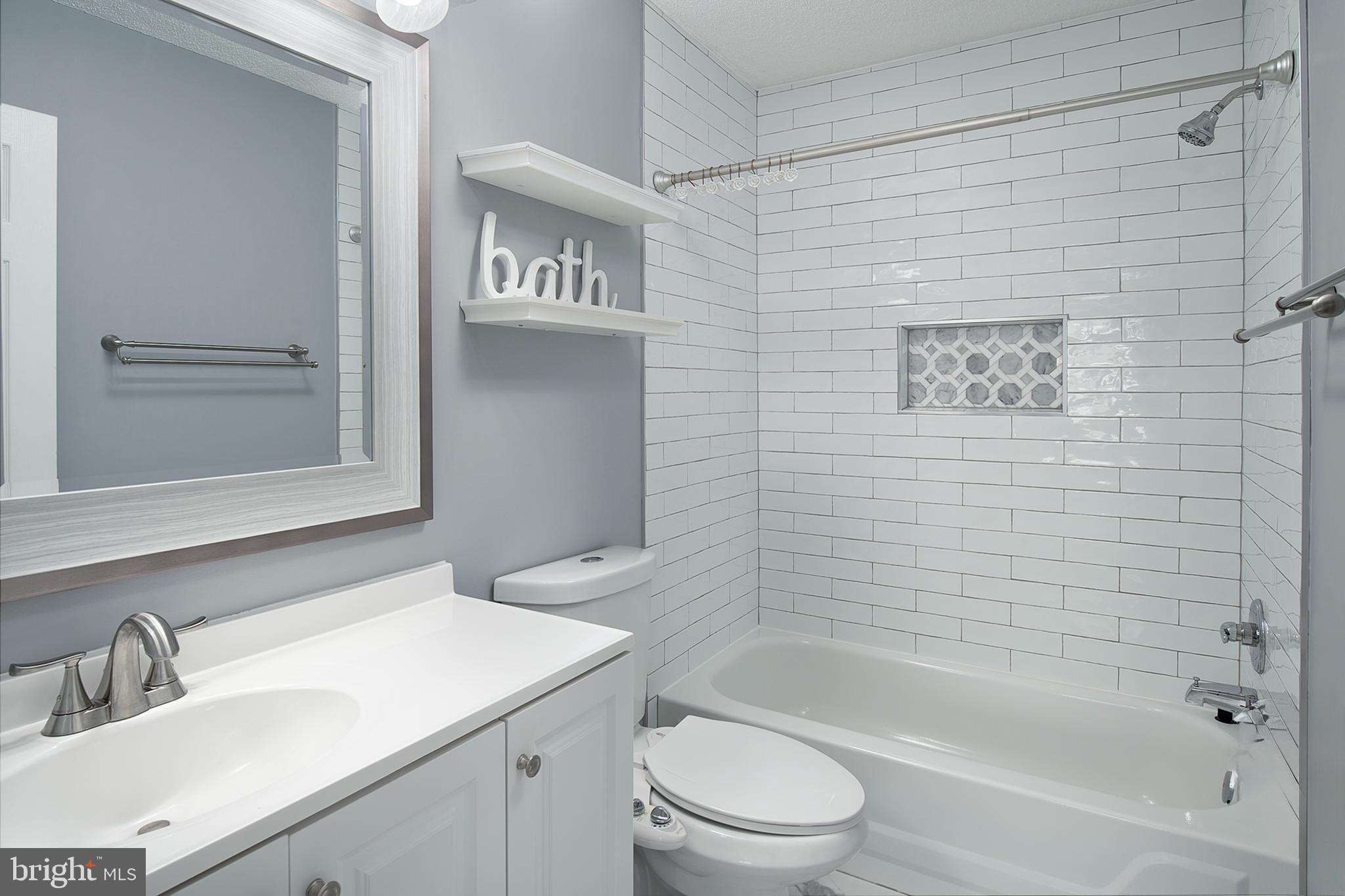 DECOVERLY - Residential