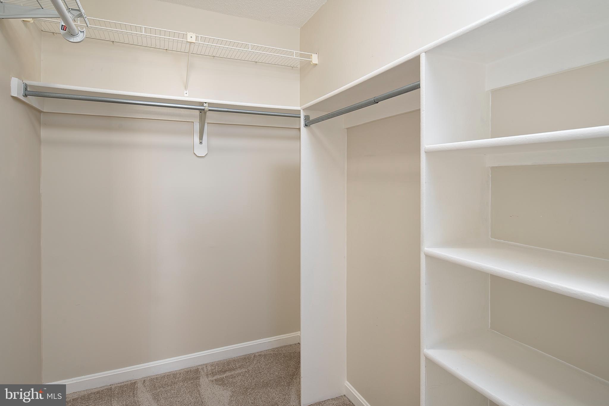 DECOVERLY - Residential