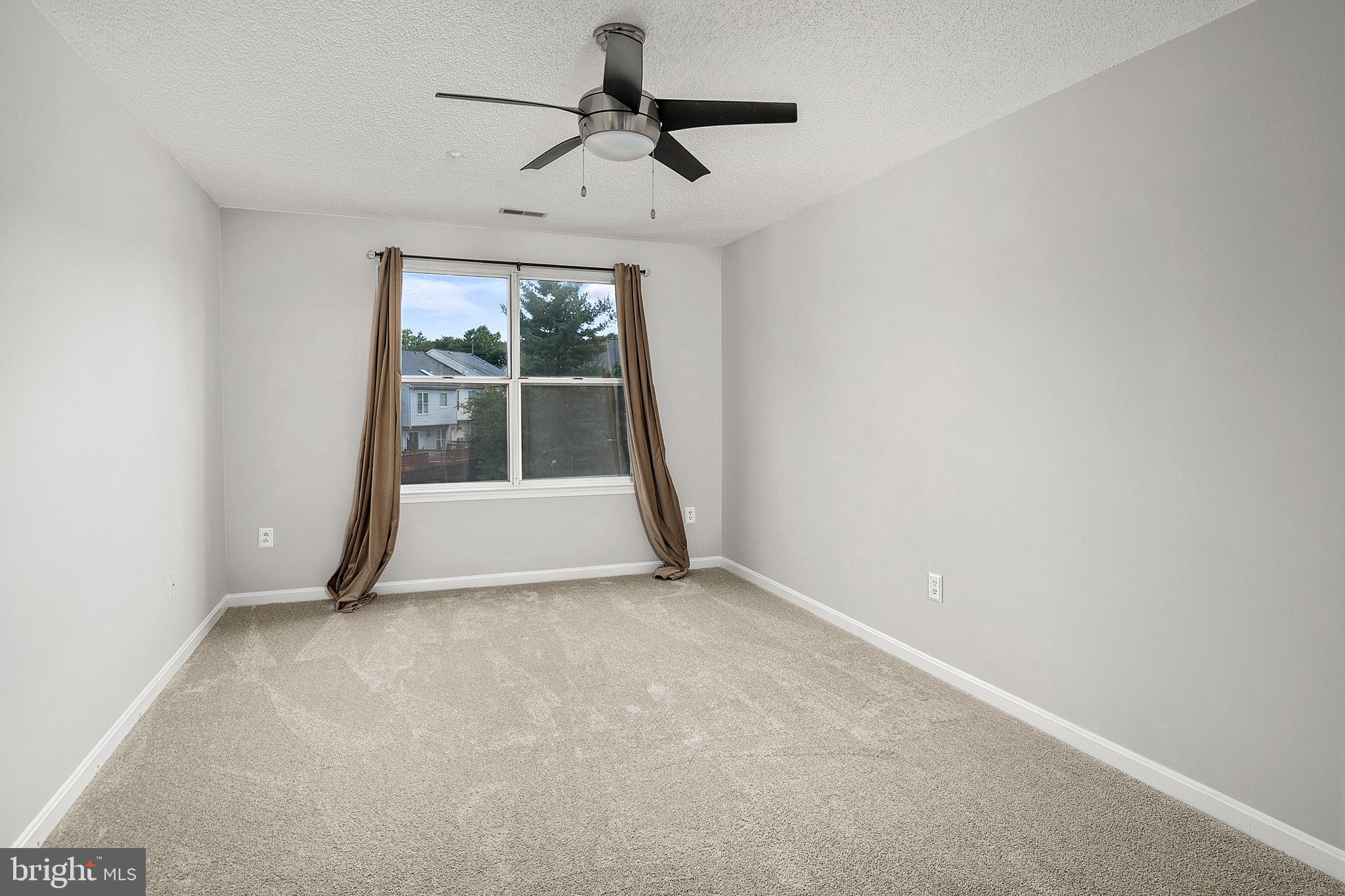 DECOVERLY - Residential