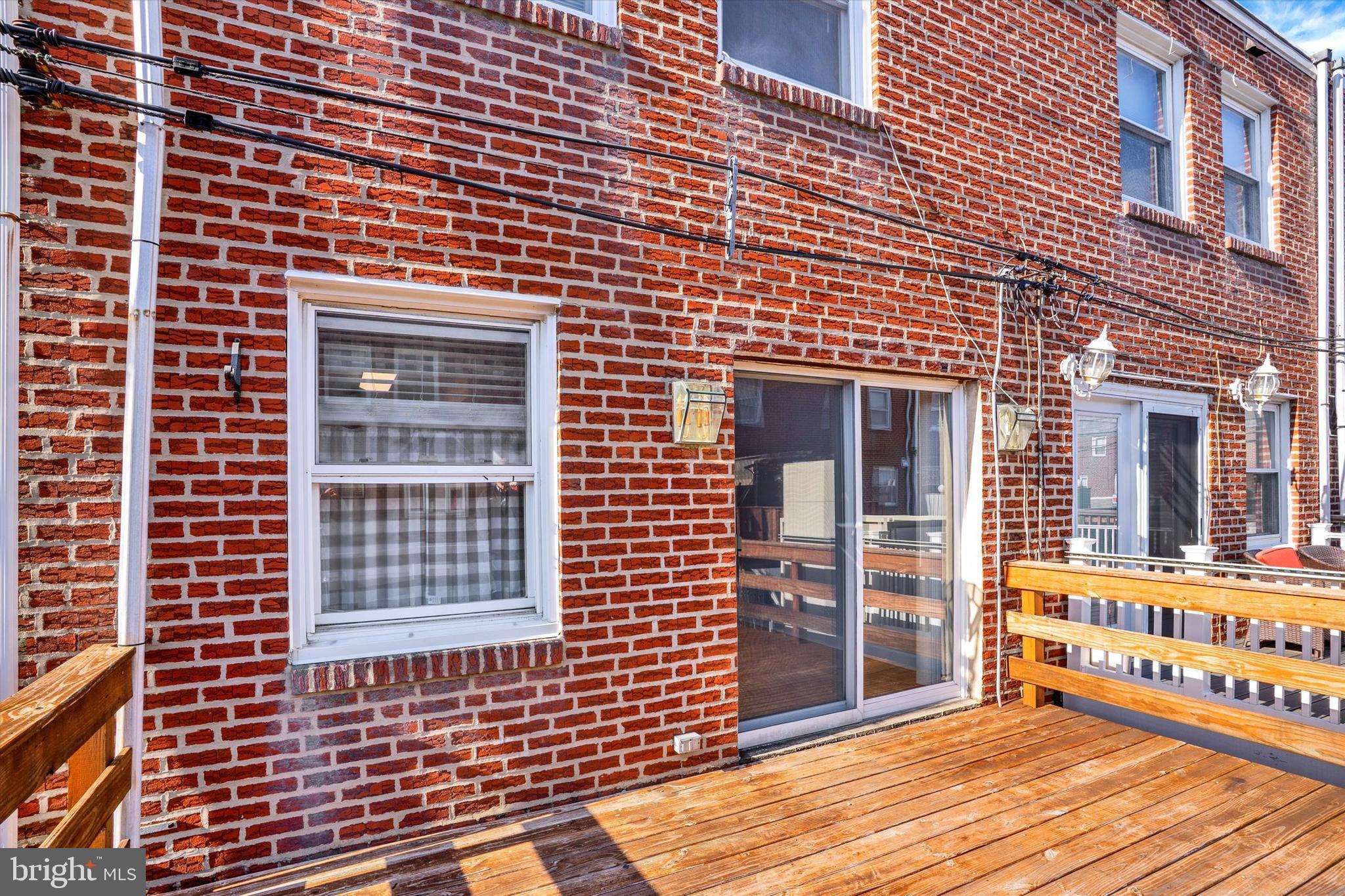 MAYFAIR - Residential