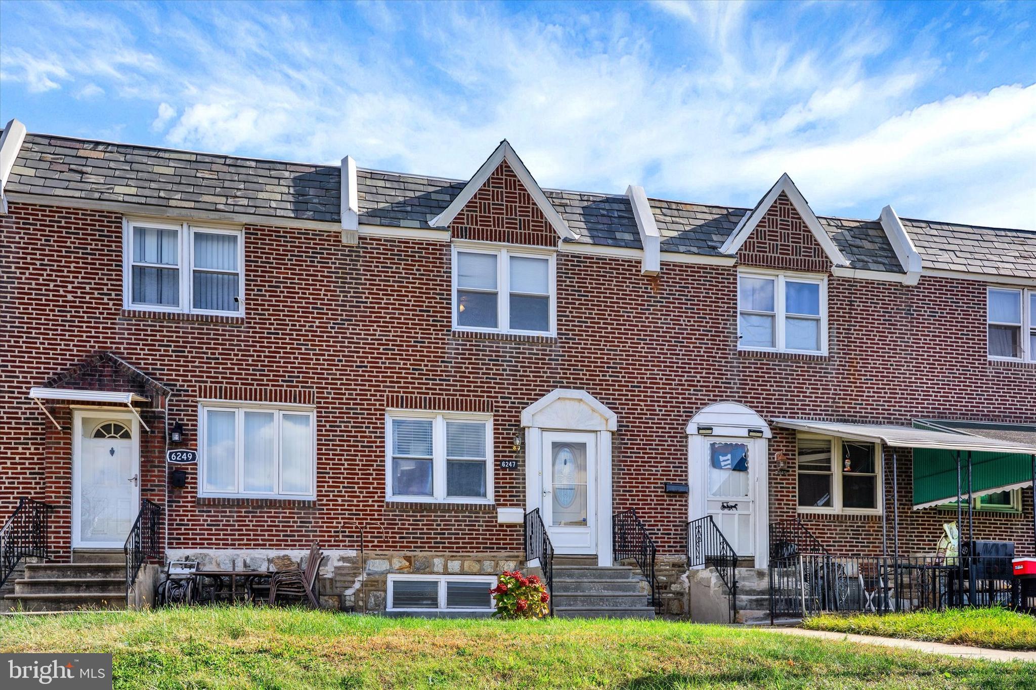 MAYFAIR - Residential