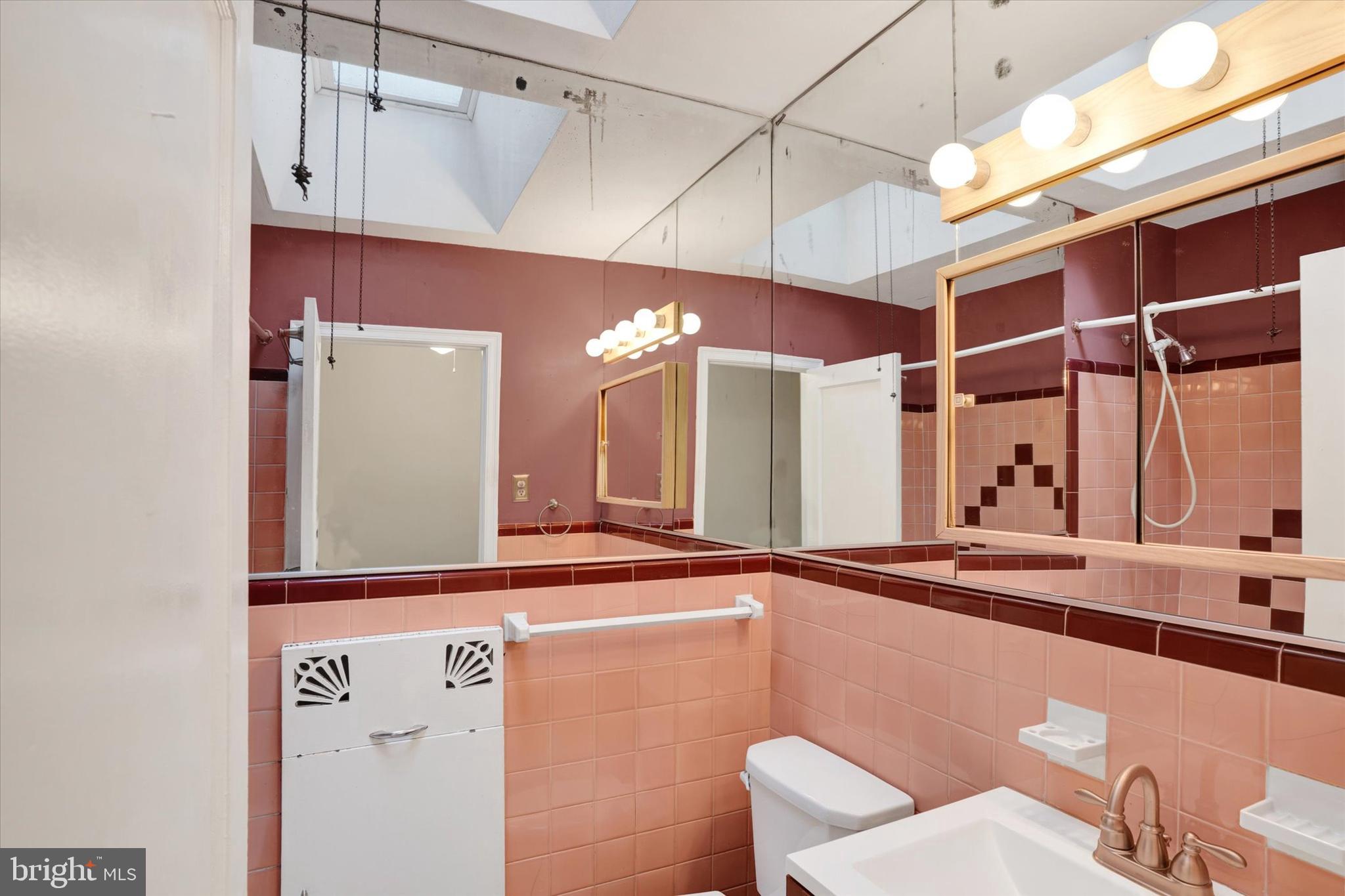 MAYFAIR - Residential