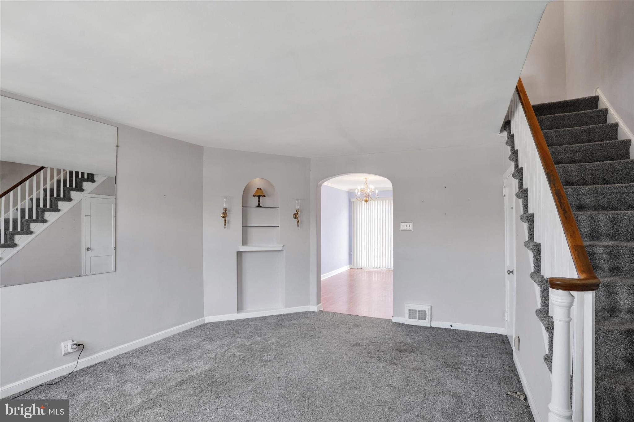 MAYFAIR - Residential