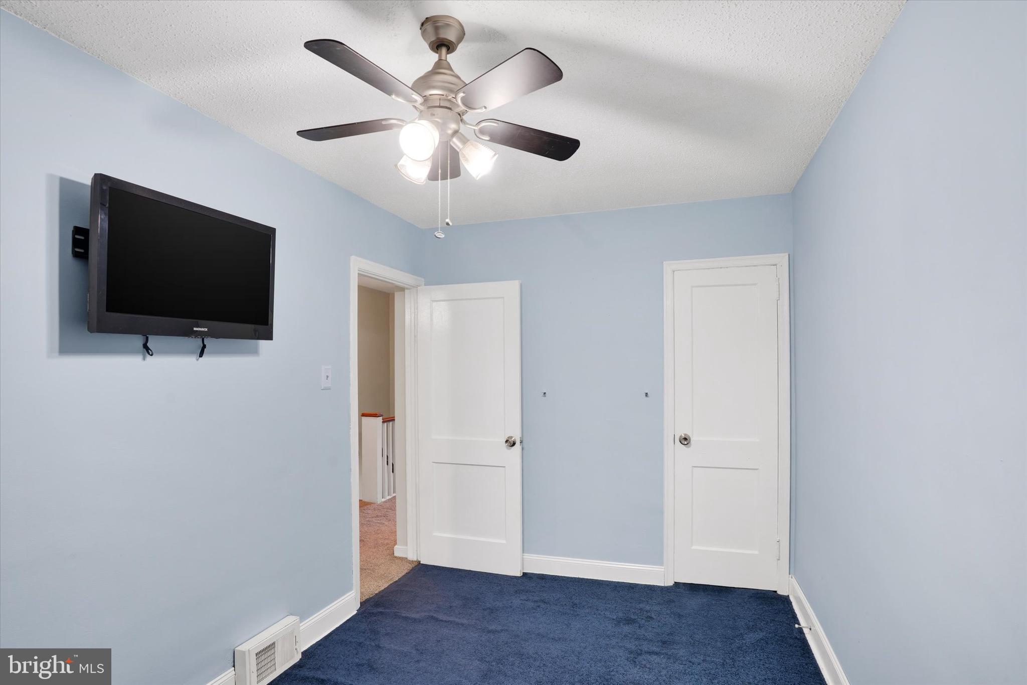 MAYFAIR - Residential