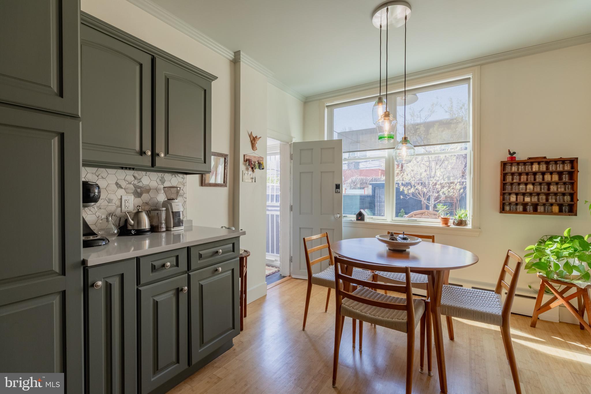 PASSYUNK SQUARE - Residential