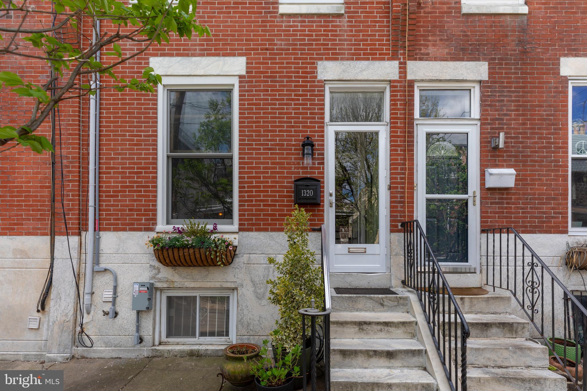 PASSYUNK SQUARE - Residential