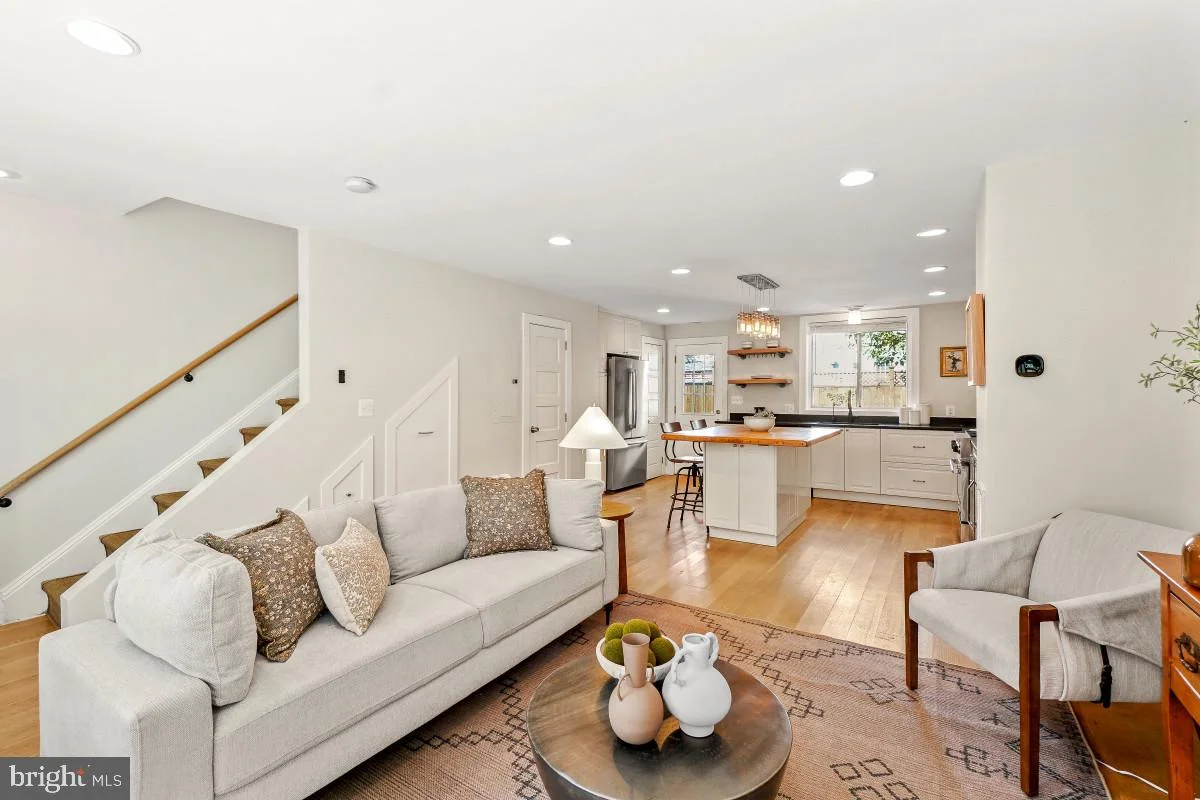203 17th Street SE, Washington, DC 20003