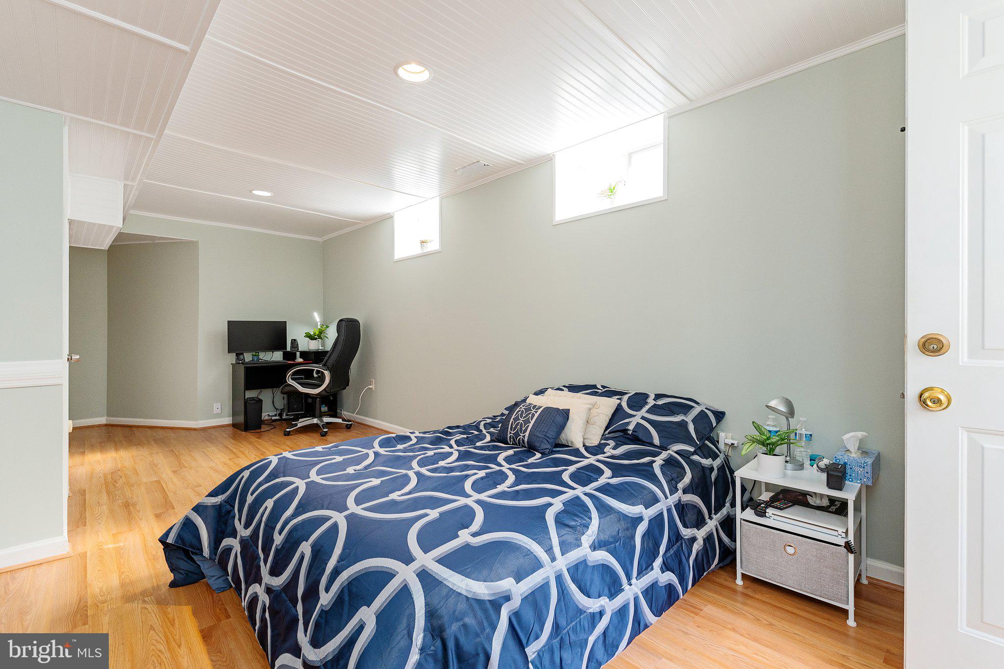 BRIAR RUN - Residential