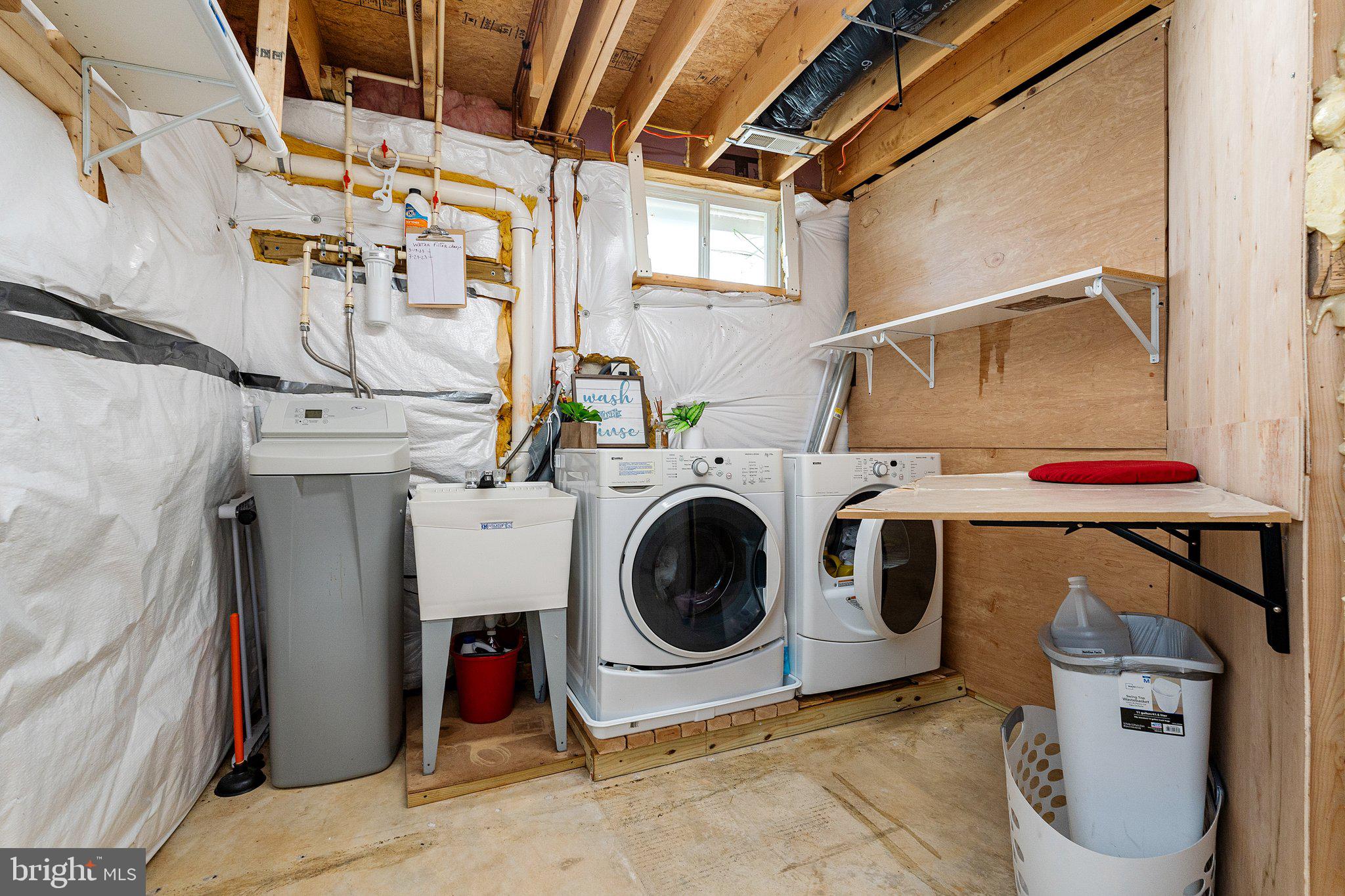 BRIAR RUN - Residential