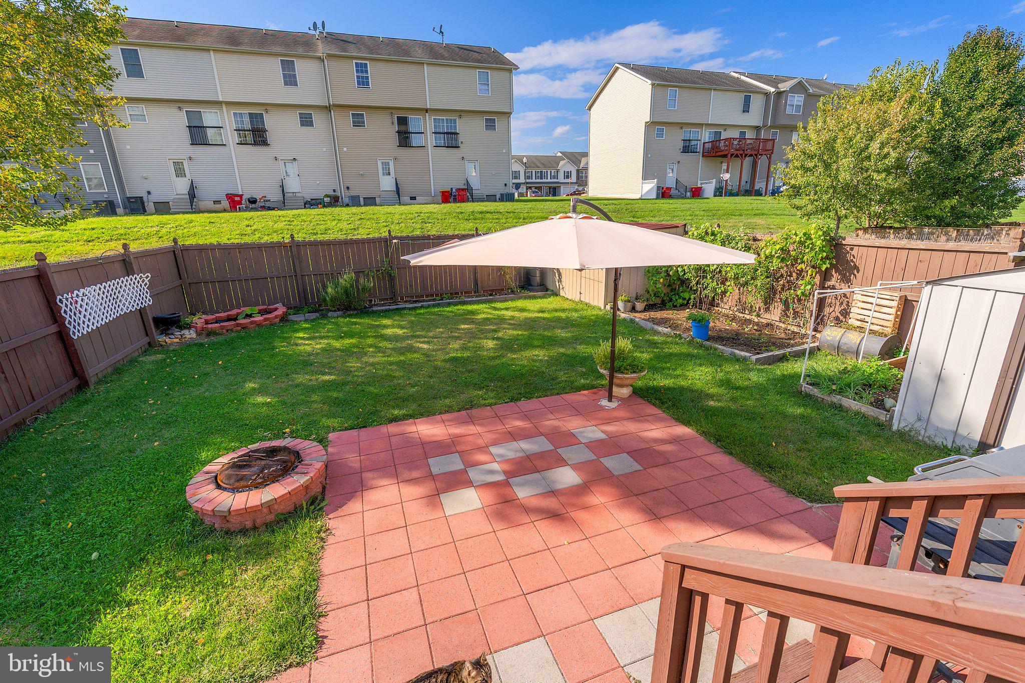 BRIAR RUN - Residential