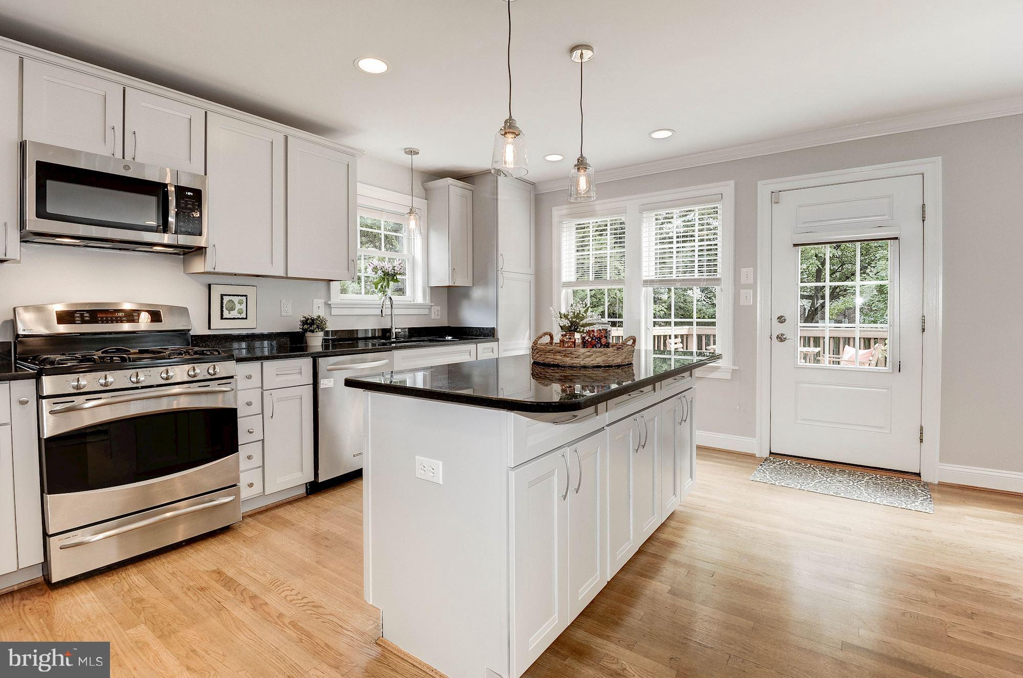 LYON PARK - Residential