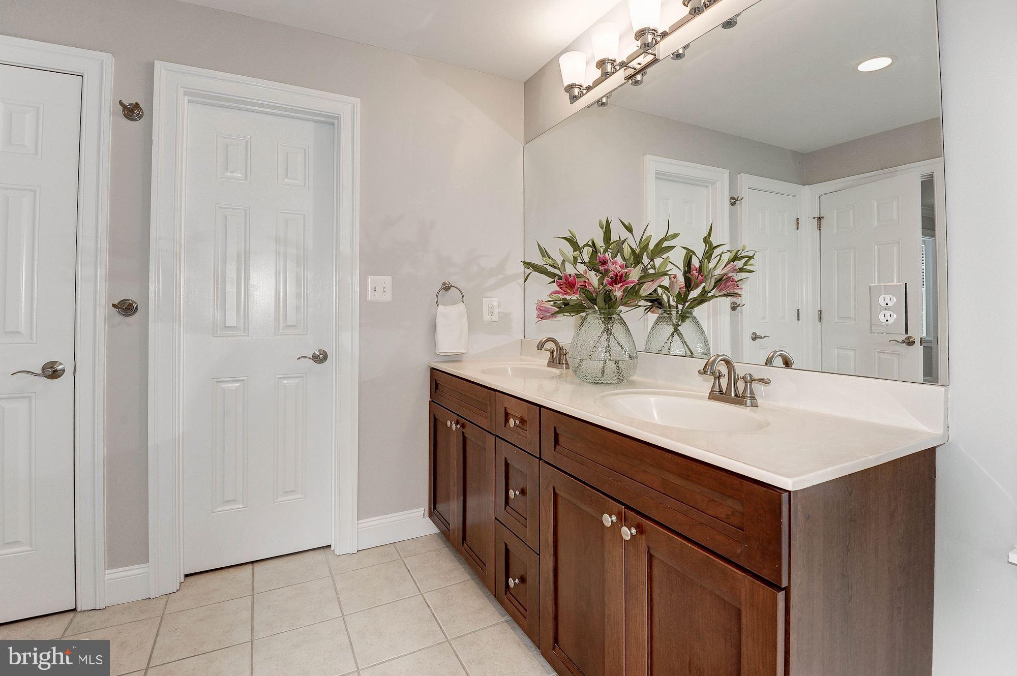 LYON PARK - Residential