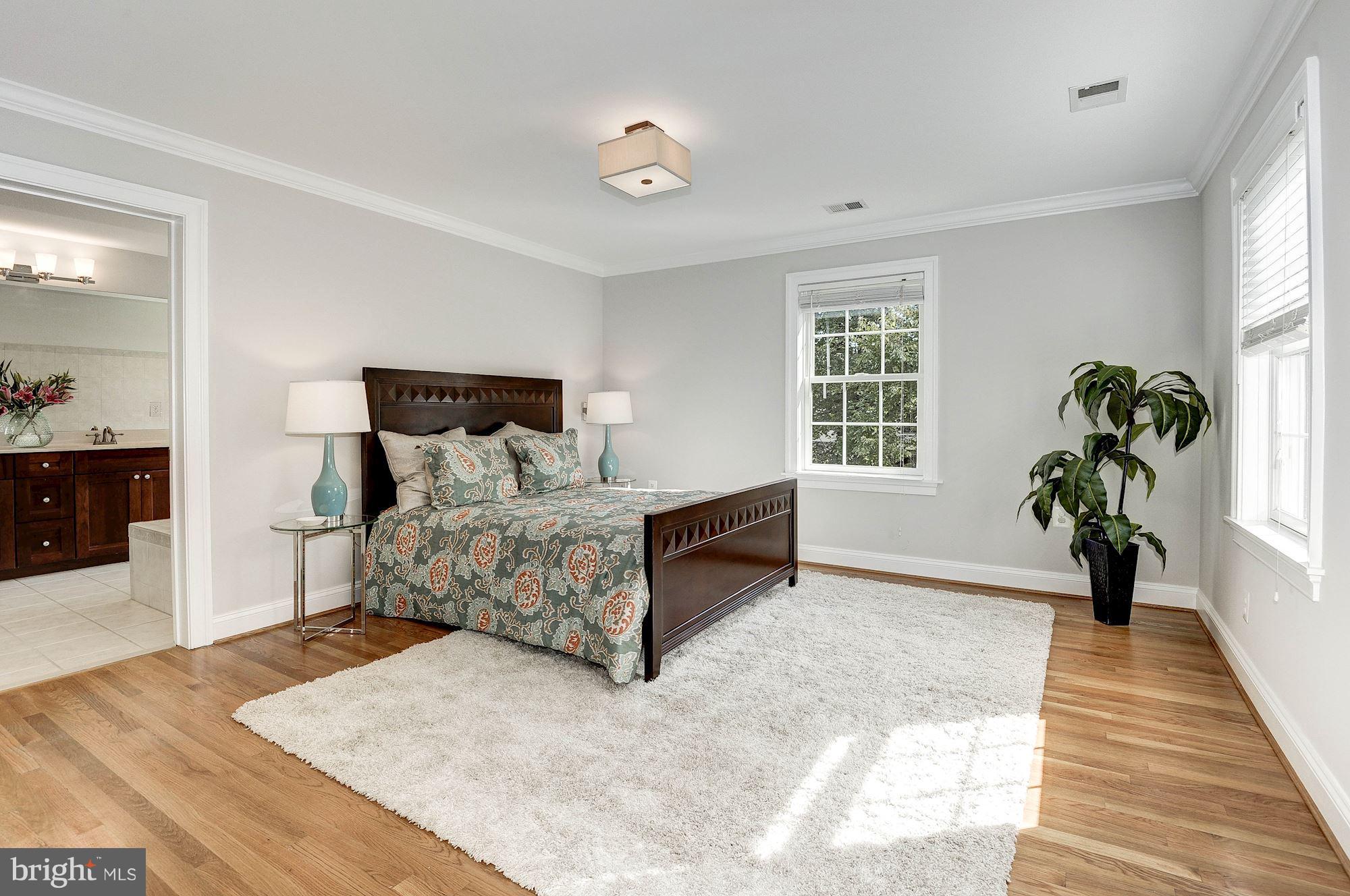 LYON PARK - Residential