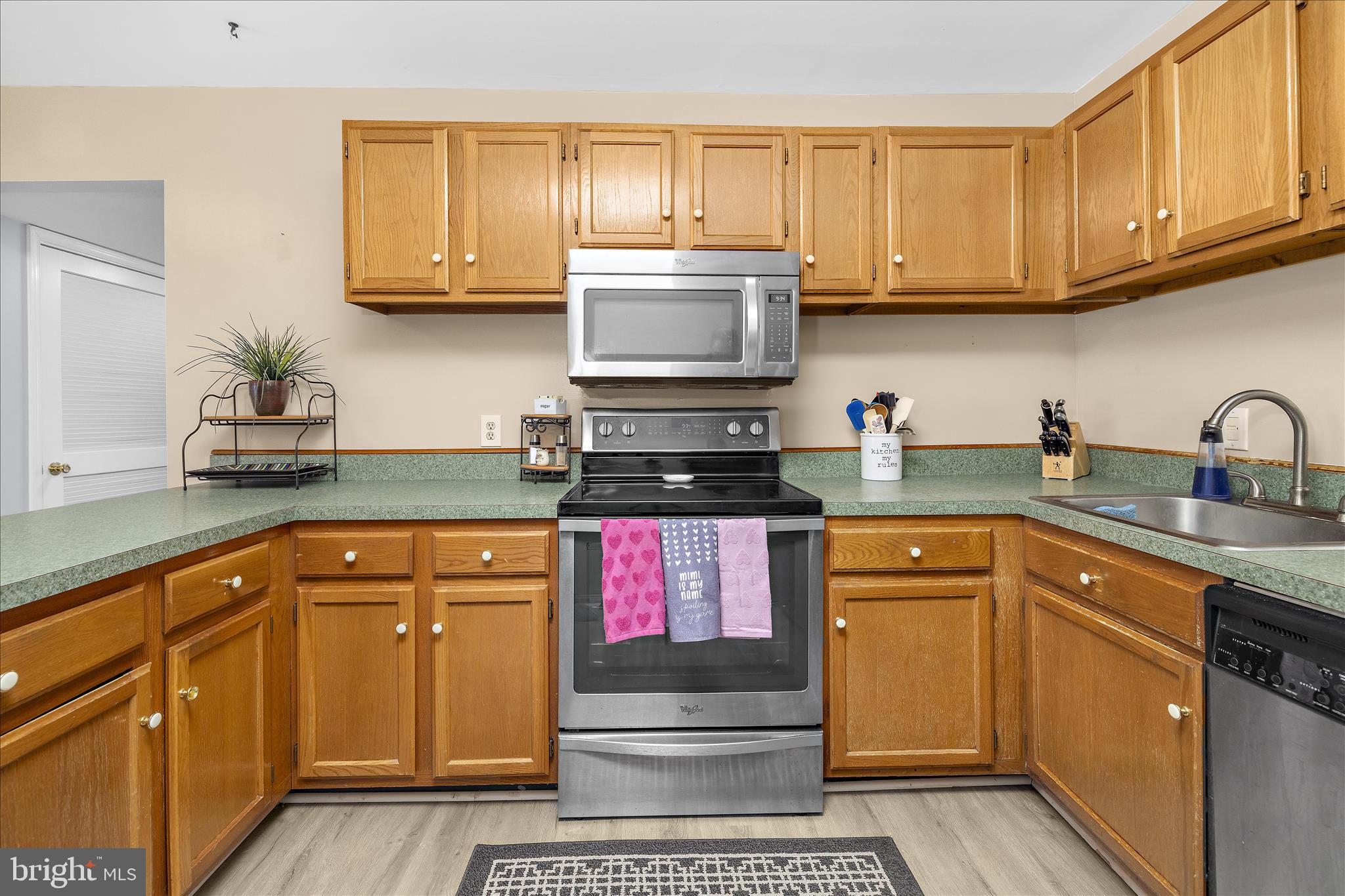 FERNDALE GARDENS CONDO - Residential