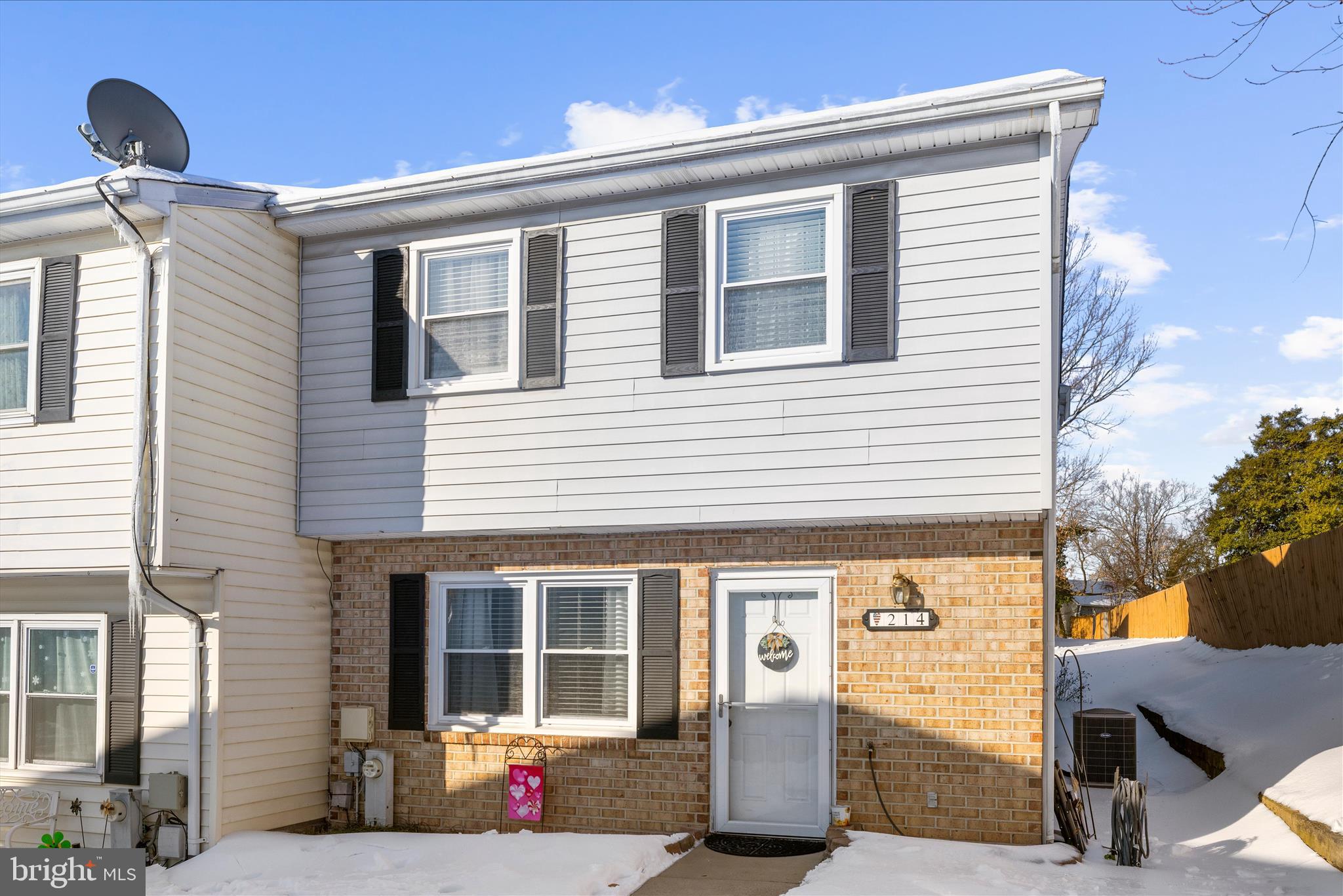 FERNDALE GARDENS CONDO - Residential