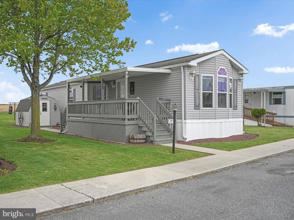 Photo of 185 ROCK RD #19, EPHRATA, PA 17522 (MLS # PALA2034314)