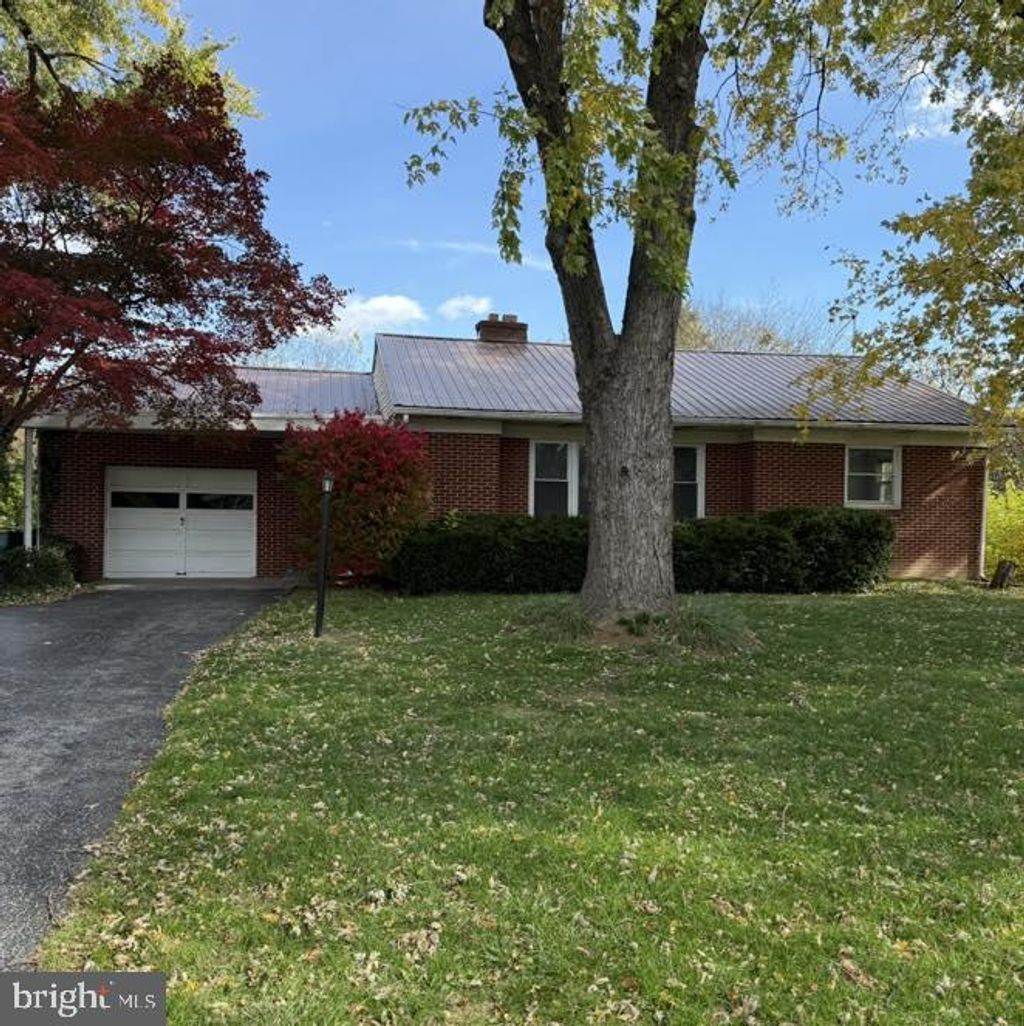 Photo of 43 Central Boulevard, CAMP HILL, PA 17011 (MLS # PACB2048254)
