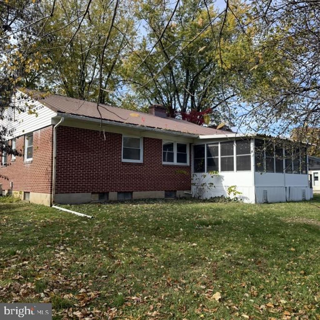 Photo of 43 Central Boulevard, CAMP HILL, PA 17011 (MLS # PACB2048254)