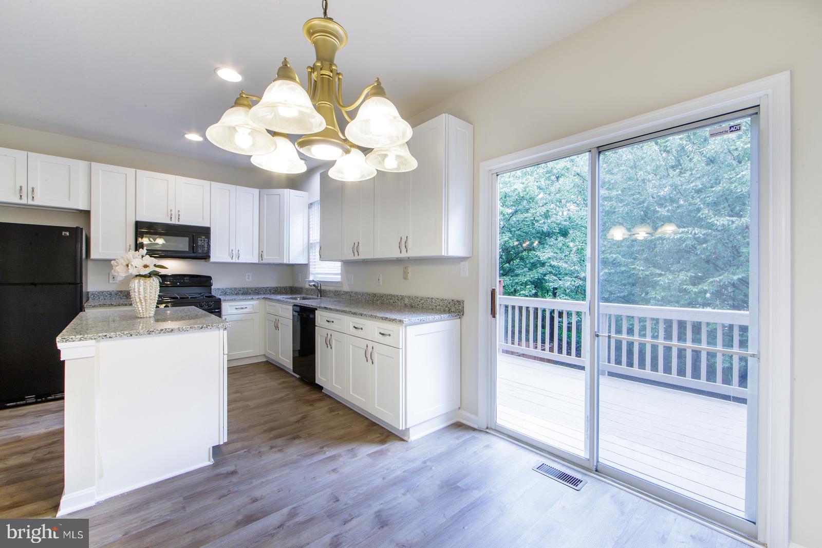 ASHBURN FARM - Residential Lease