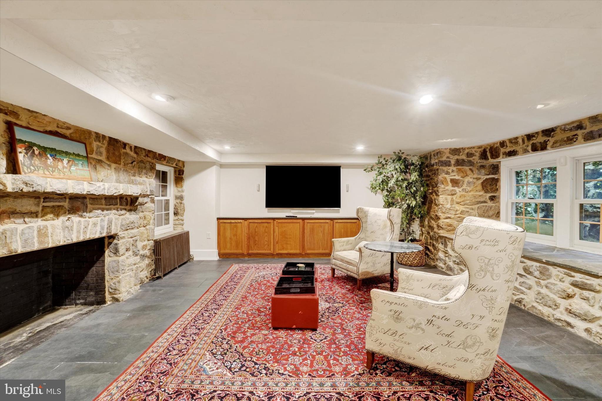 WYNDHAM HILLS SOUTH - Residential