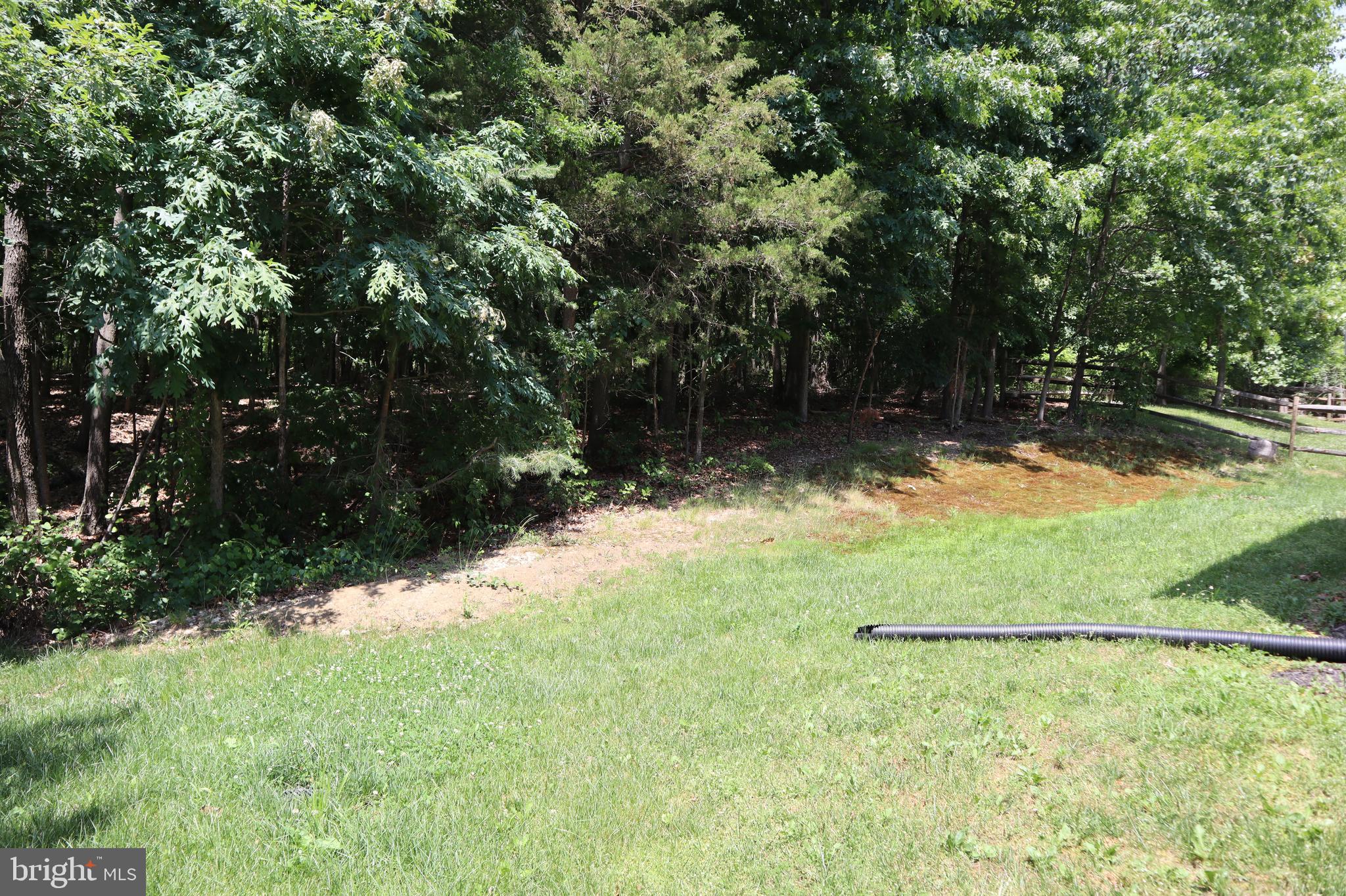 CROSS CREEK CLUB - Residential Lease