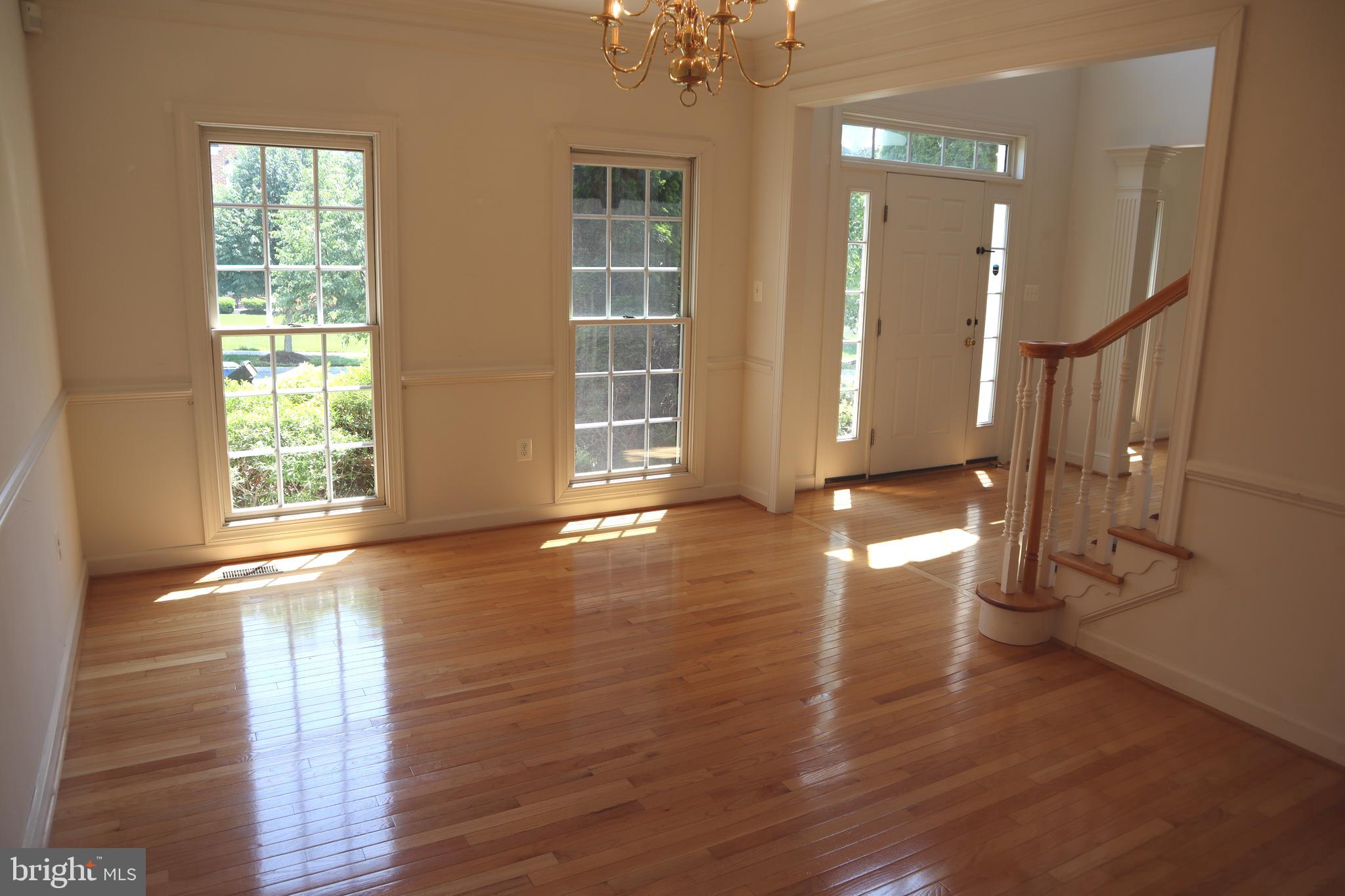 CROSS CREEK CLUB - Residential Lease