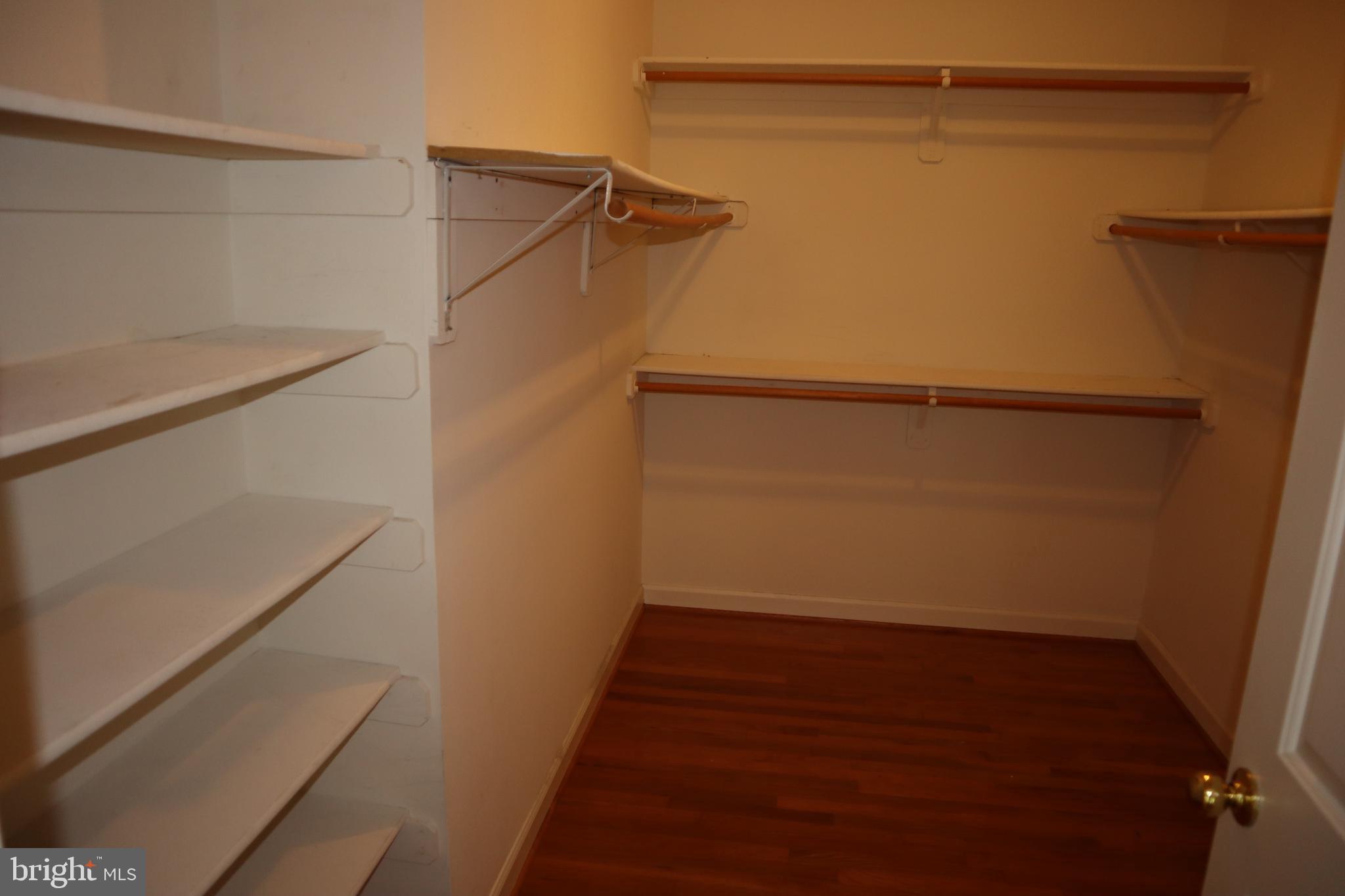 CROSS CREEK CLUB - Residential Lease