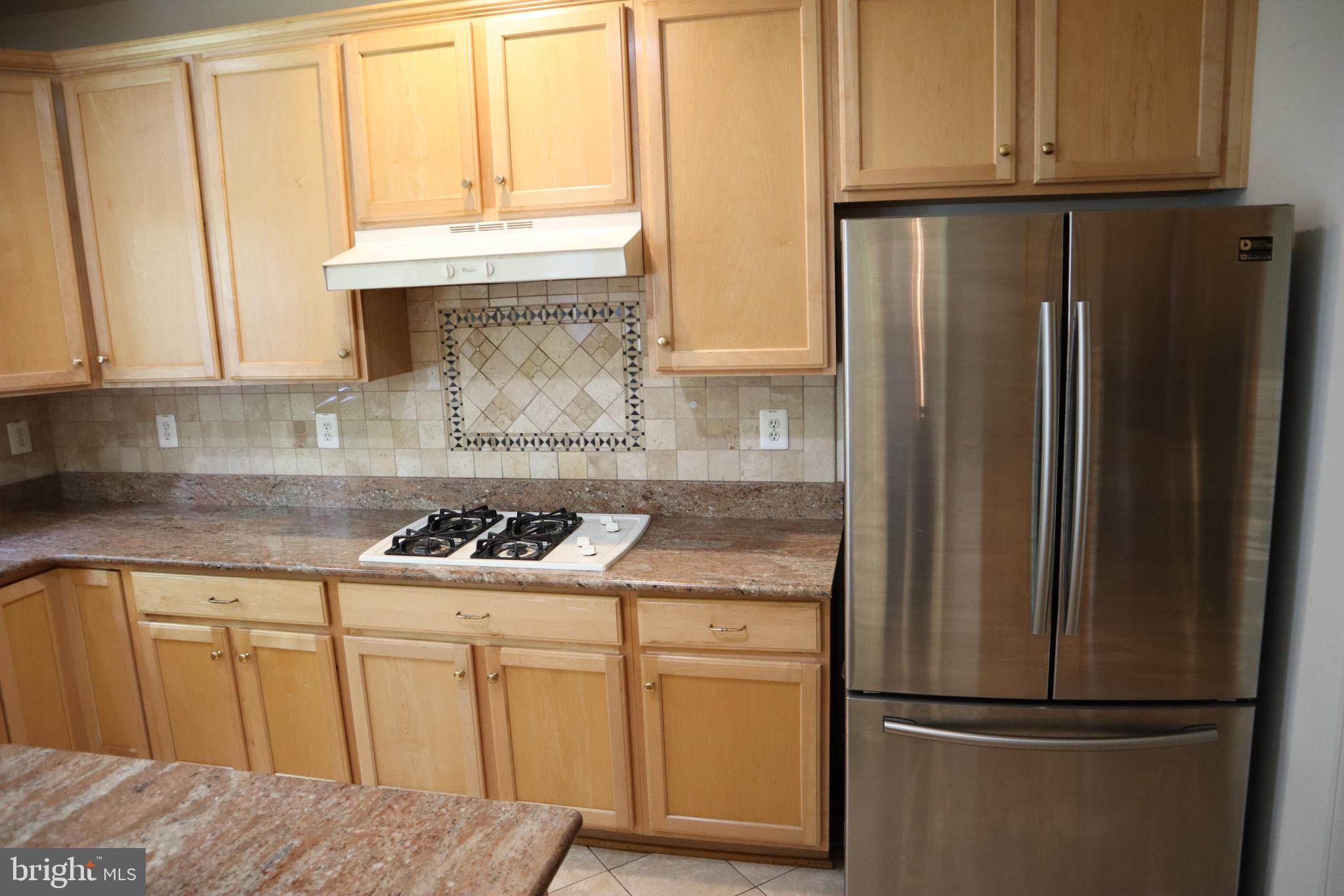 CROSS CREEK CLUB - Residential Lease