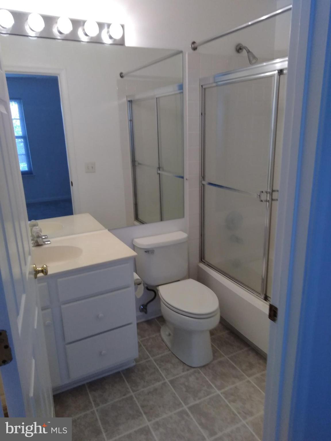 SYCAMORES AT VAN DORN - Residential Lease