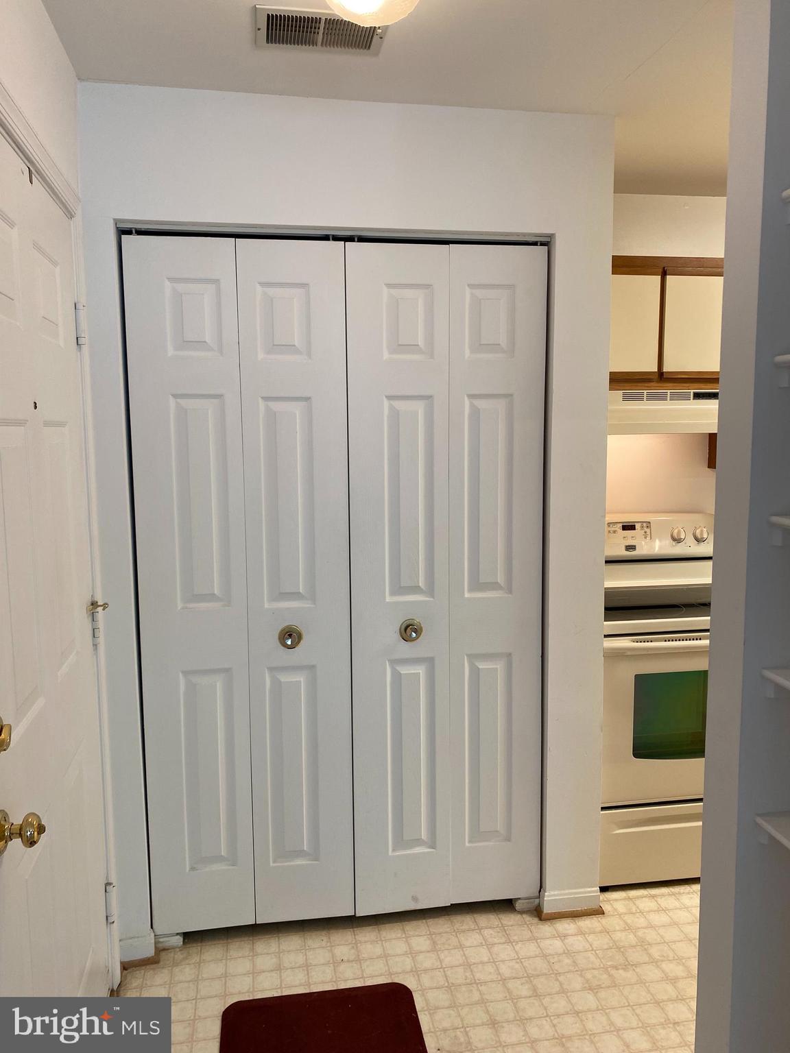 302 JUNEBERRY WAY 2D