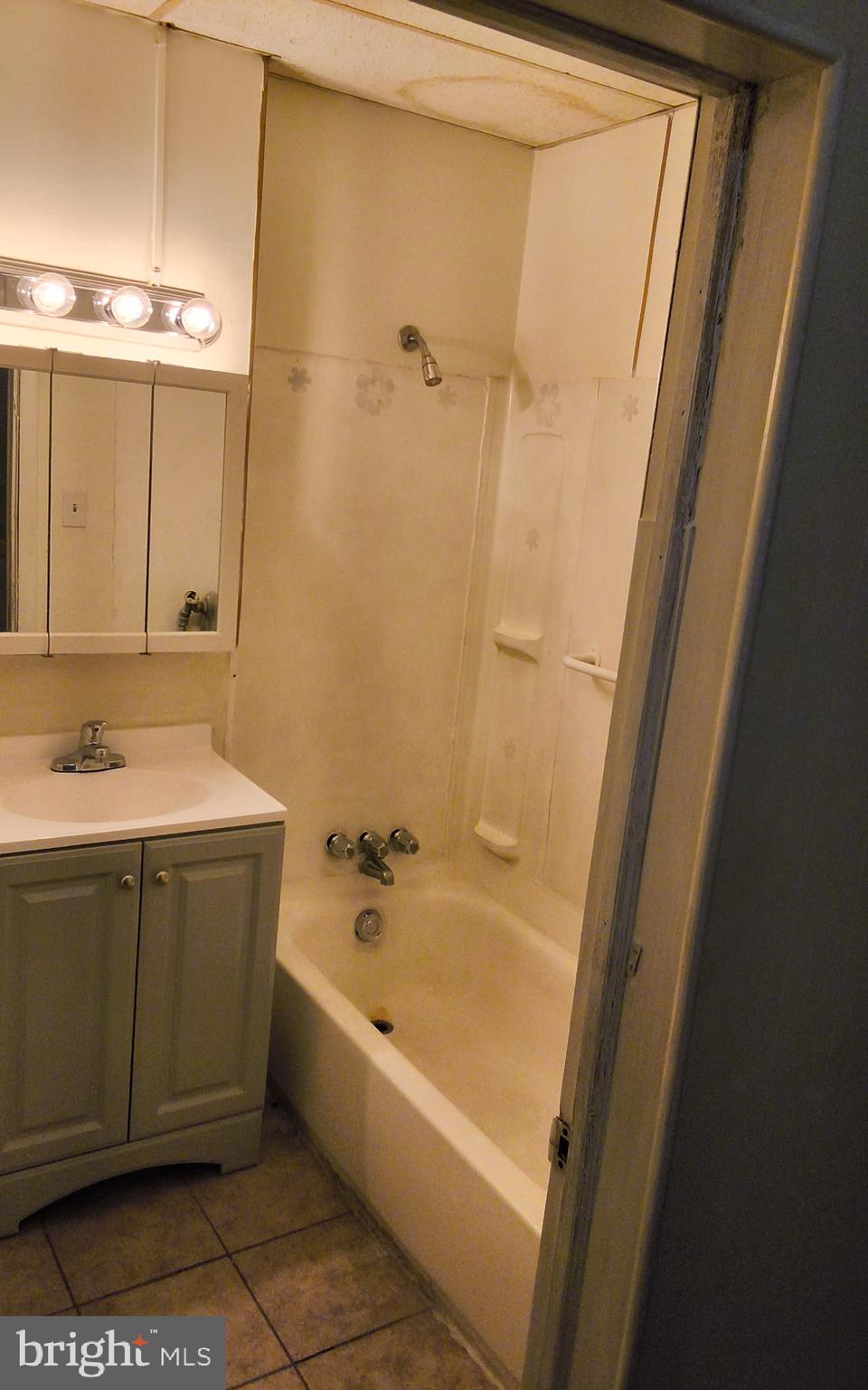 CARROLLTON RIDGE - Residential