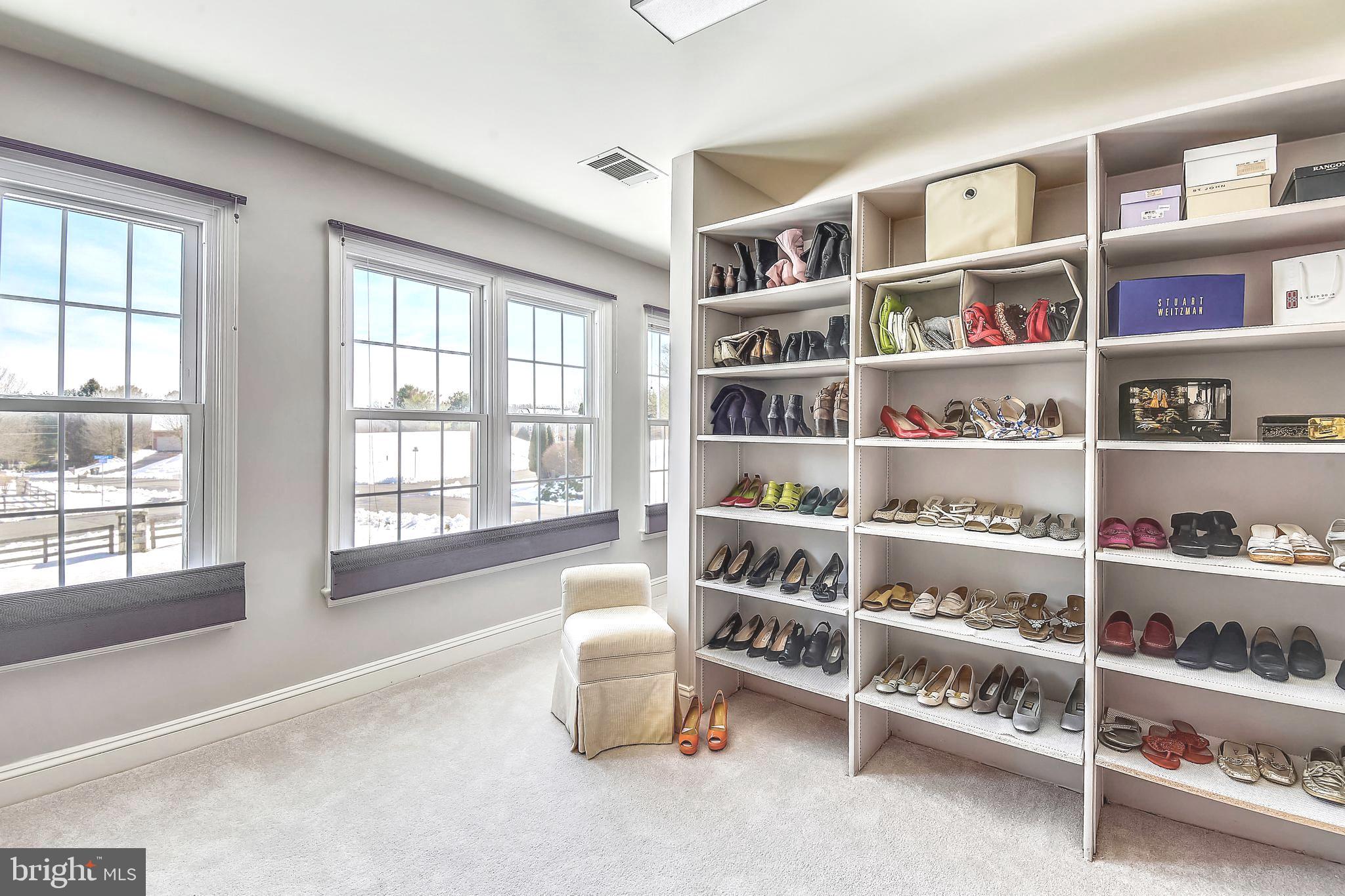 ESTATES AT LOWES - Residential