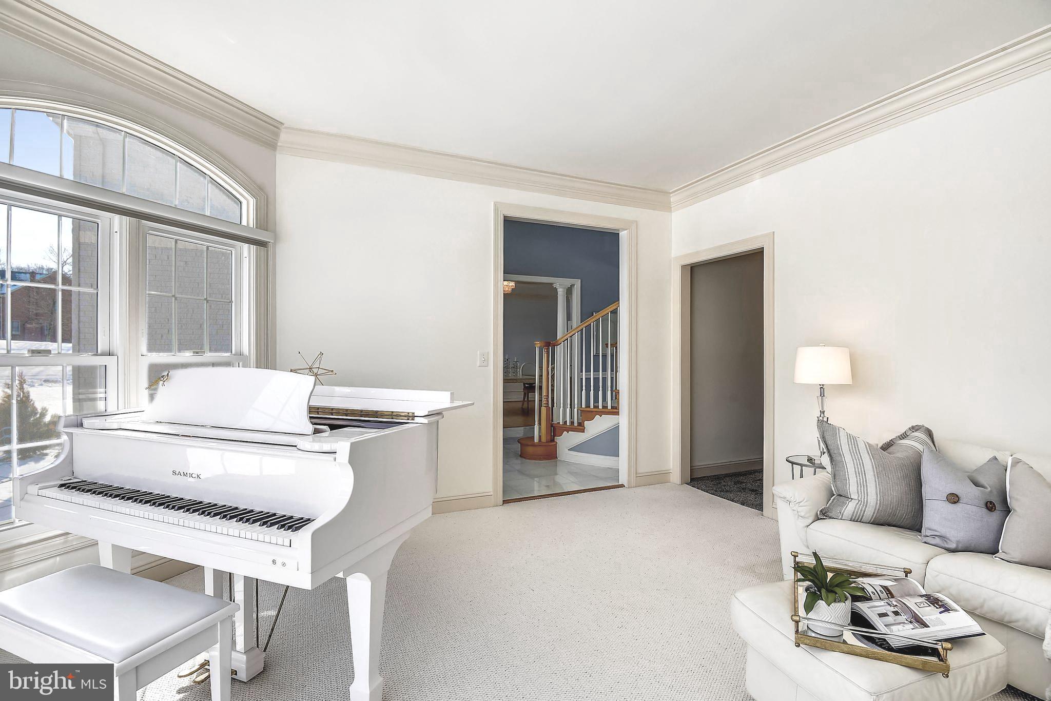 ESTATES AT LOWES - Residential