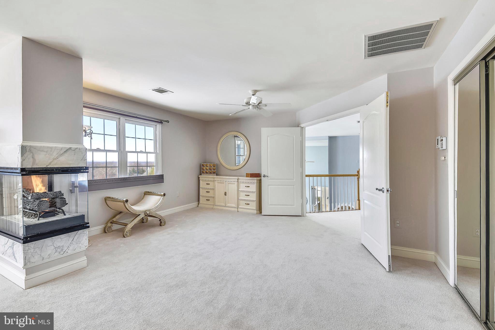 ESTATES AT LOWES - Residential