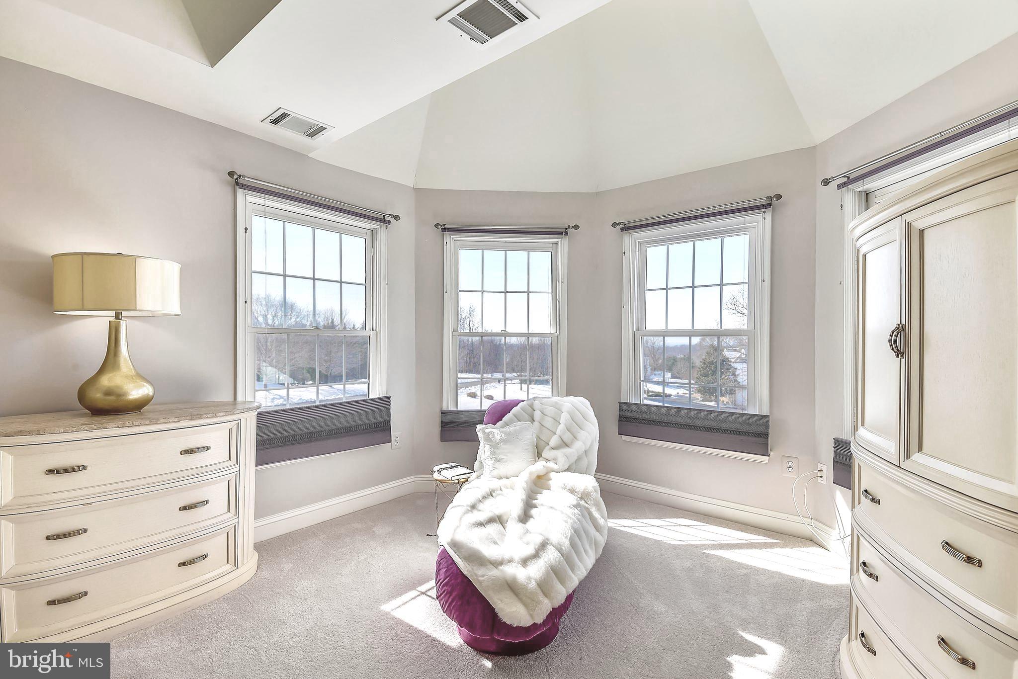 ESTATES AT LOWES - Residential