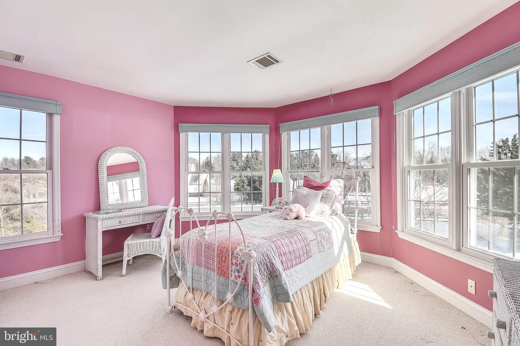 ESTATES AT LOWES - Residential