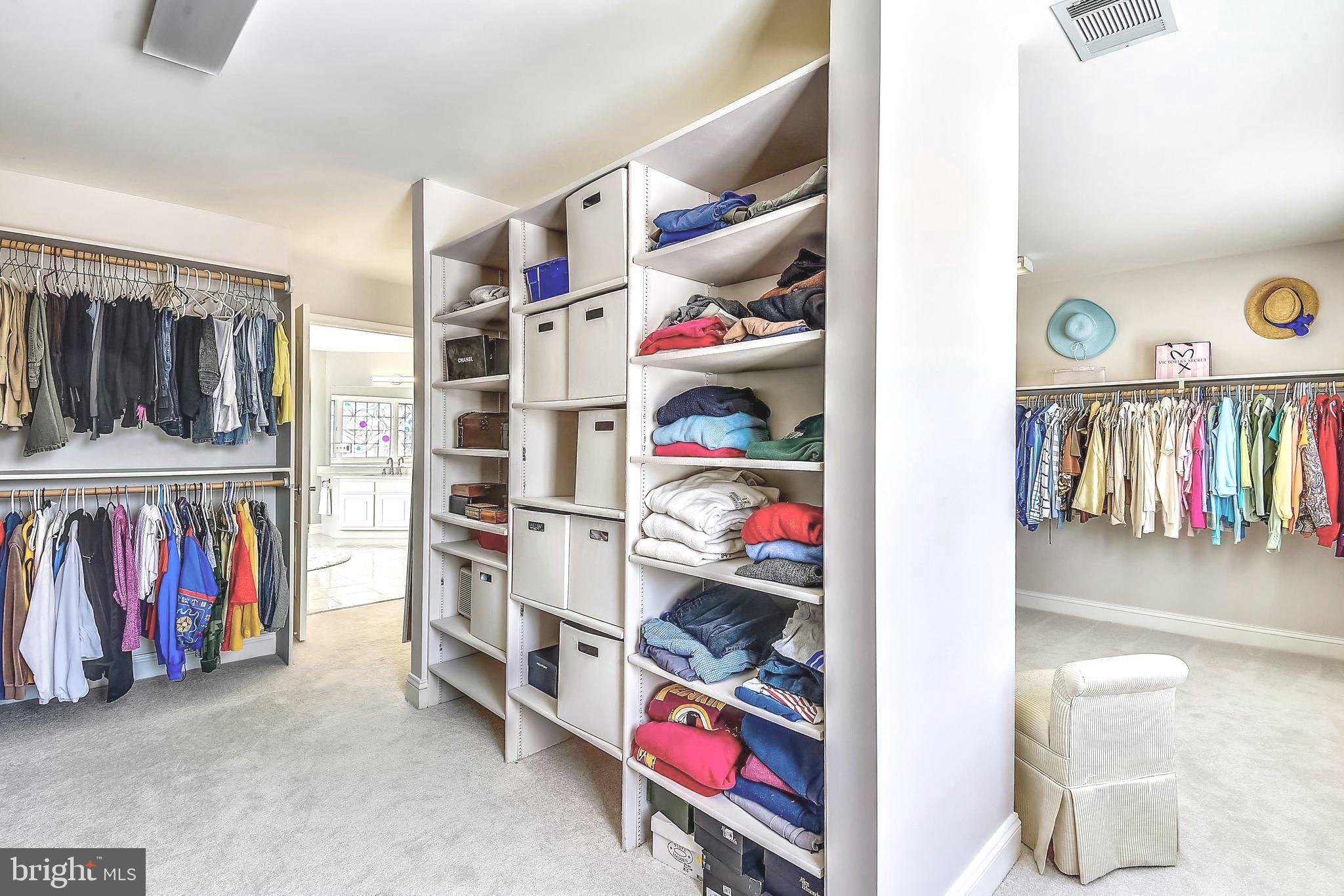 ESTATES AT LOWES - Residential