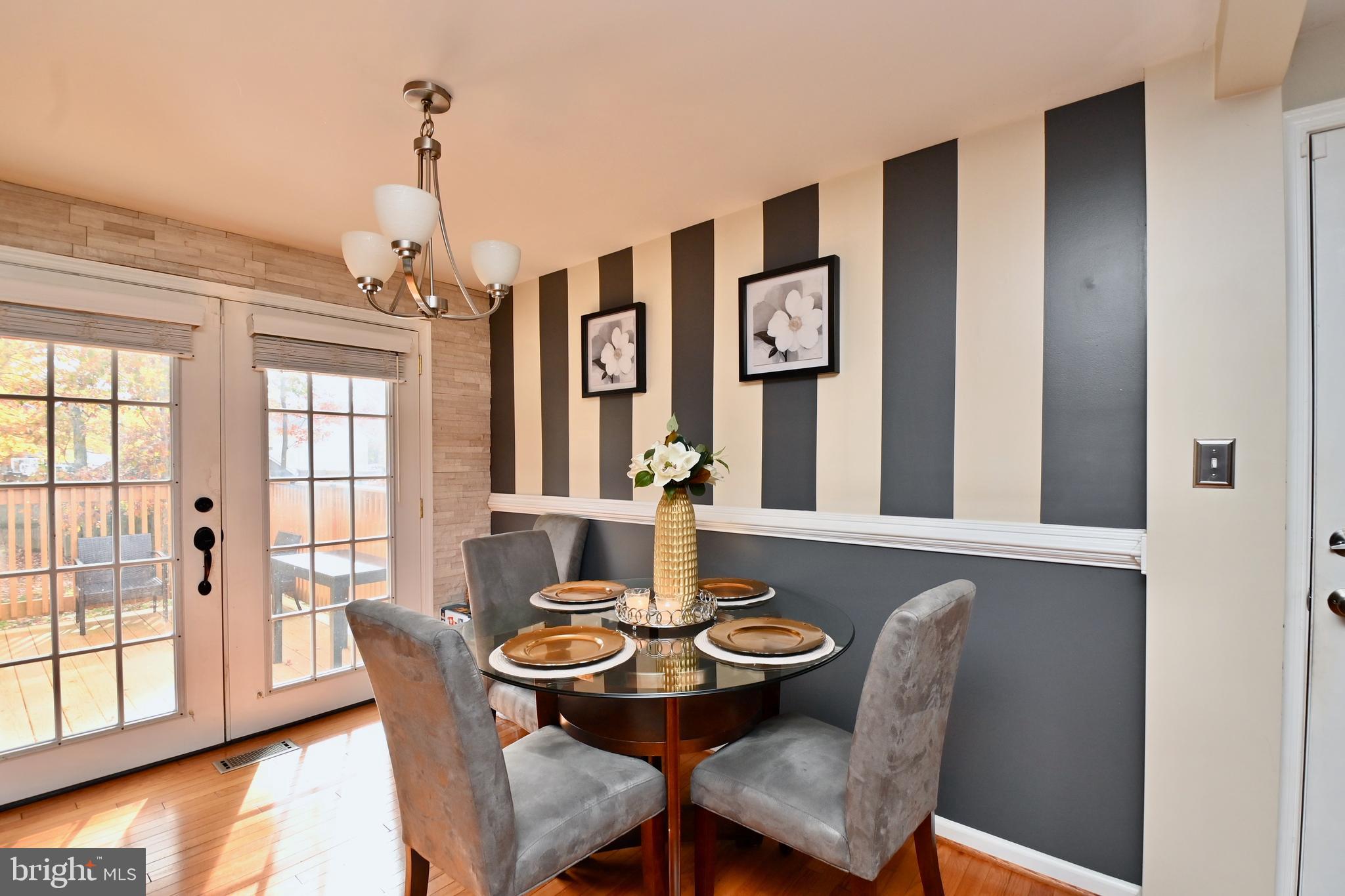 WHITE OAK VILLAGE SUB - Residential