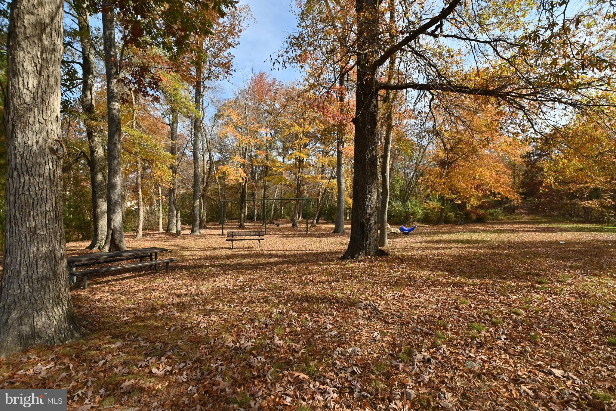 WHITE OAK VILLAGE SUB - Residential