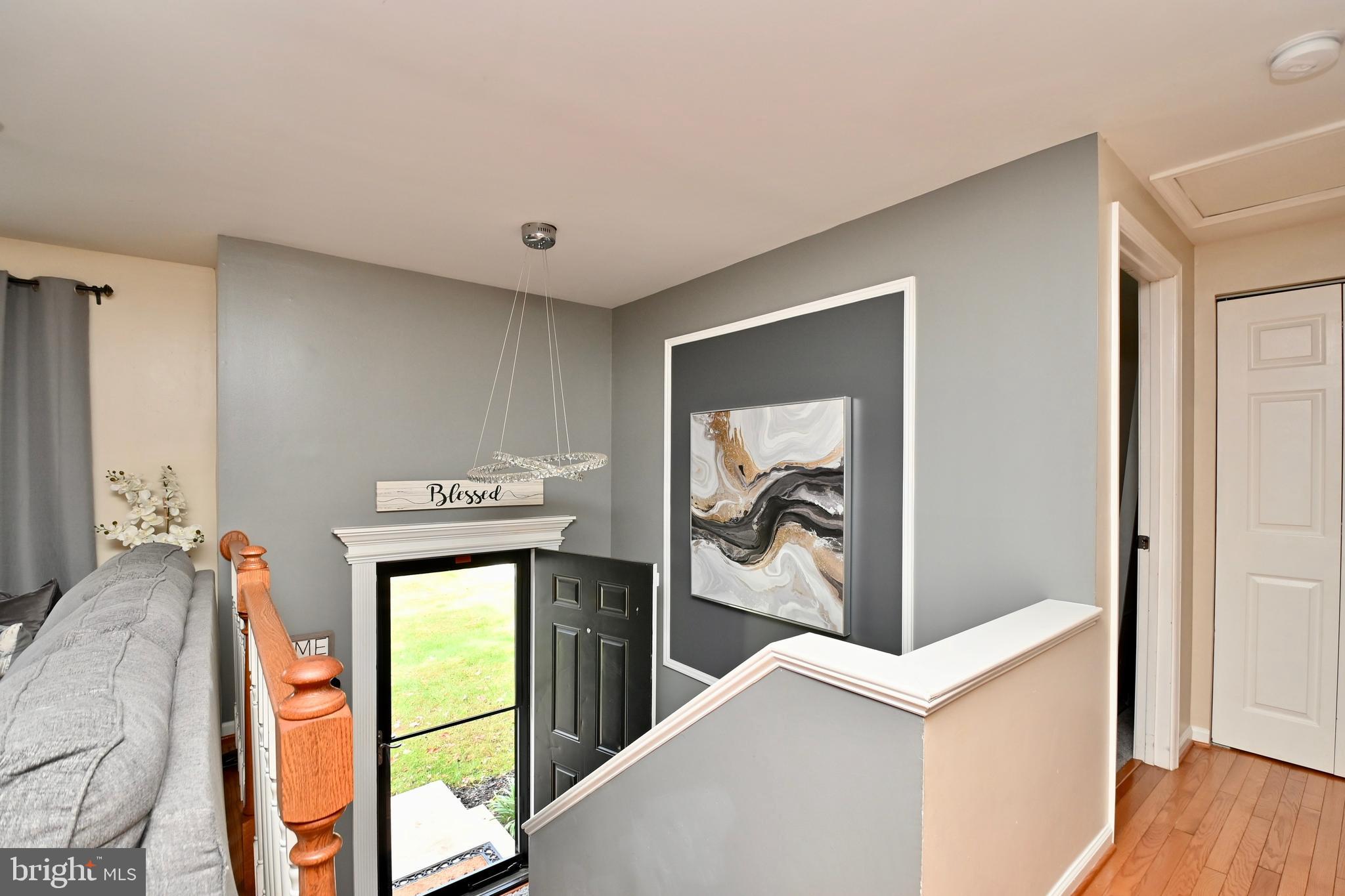 WHITE OAK VILLAGE SUB - Residential