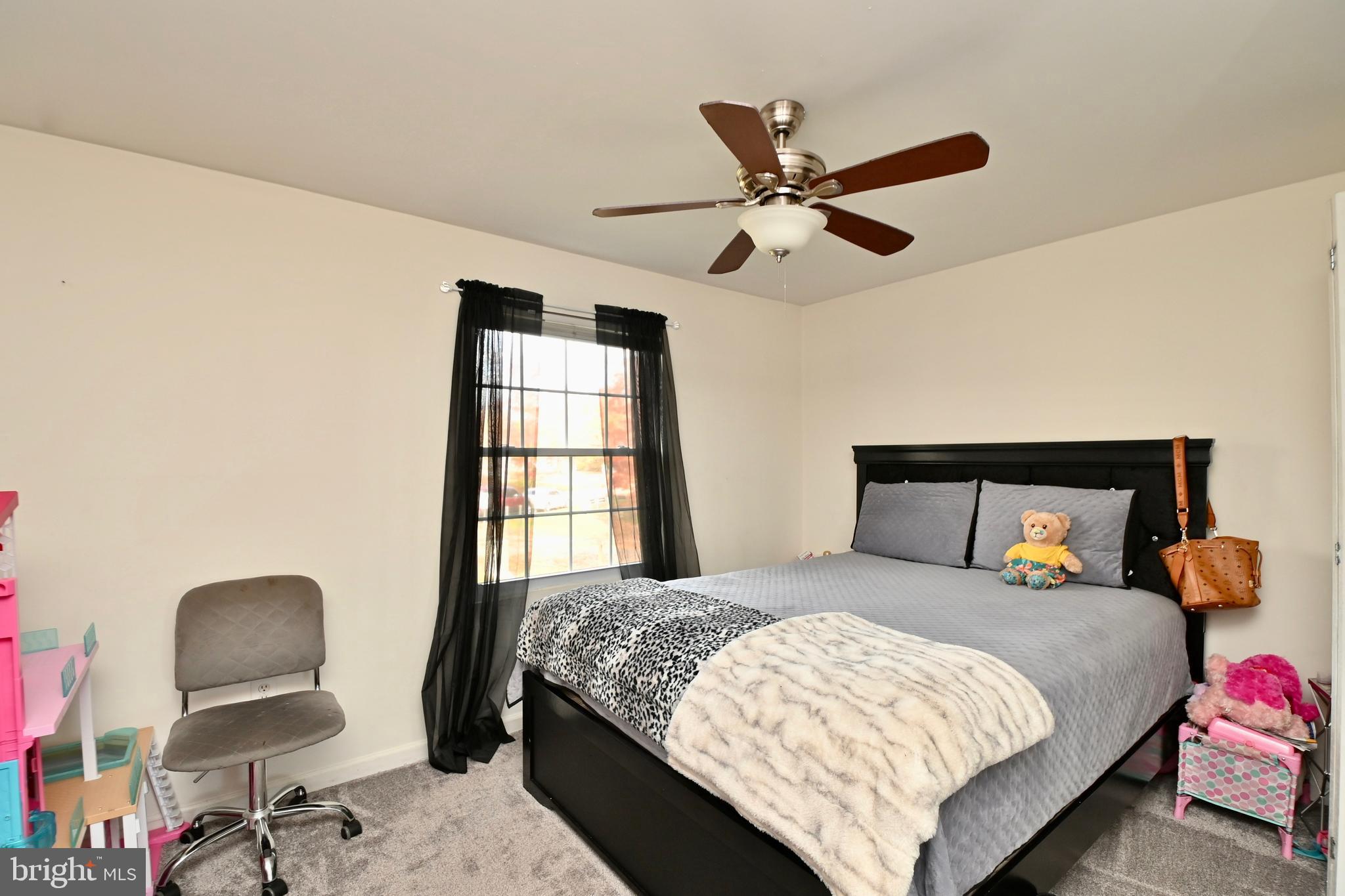 WHITE OAK VILLAGE SUB - Residential