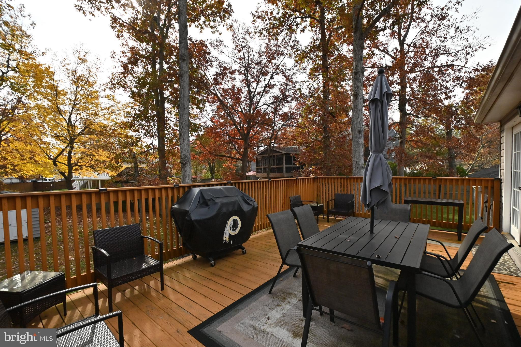 WHITE OAK VILLAGE SUB - Residential